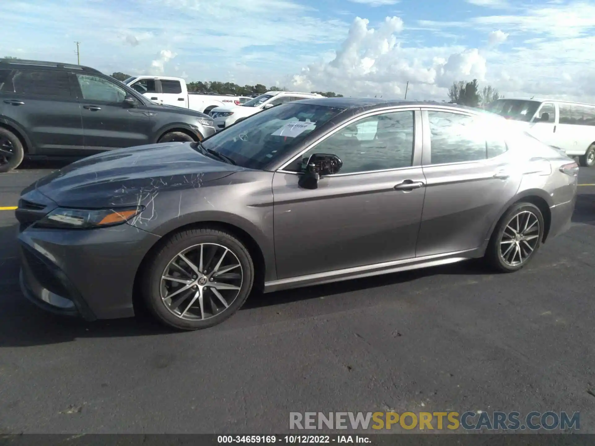 6 Photograph of a damaged car 4T1G11AK4MU516440 TOYOTA CAMRY 2021