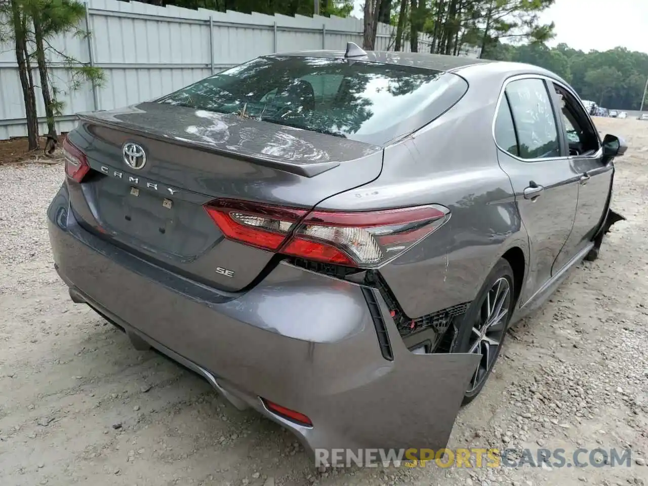 4 Photograph of a damaged car 4T1G11AK4MU542505 TOYOTA CAMRY 2021