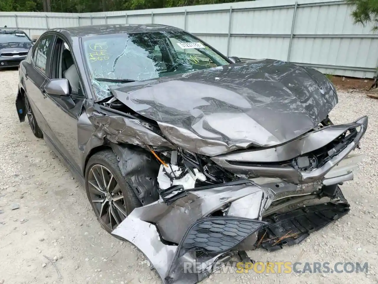 9 Photograph of a damaged car 4T1G11AK4MU542505 TOYOTA CAMRY 2021