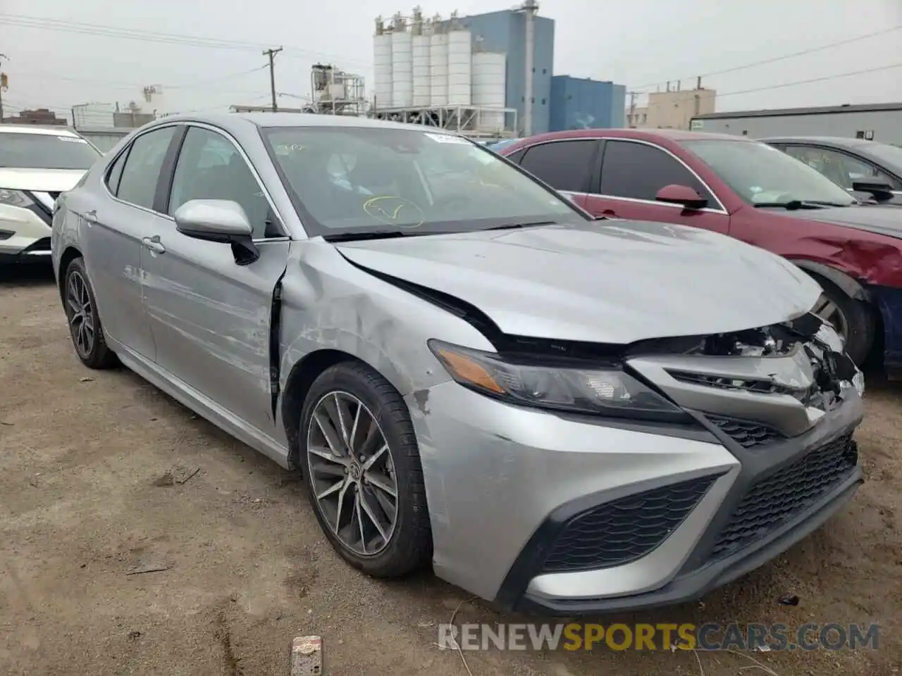 1 Photograph of a damaged car 4T1G11AK4MU547672 TOYOTA CAMRY 2021