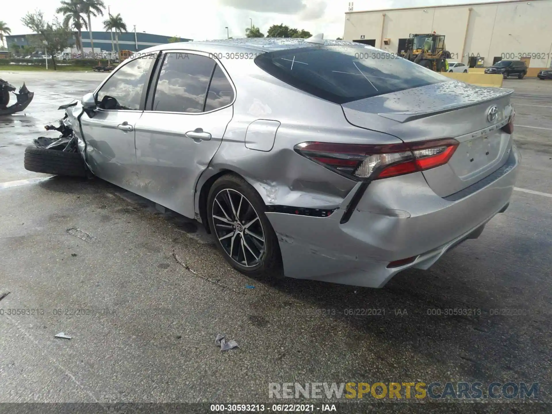 3 Photograph of a damaged car 4T1G11AK4MU551768 TOYOTA CAMRY 2021