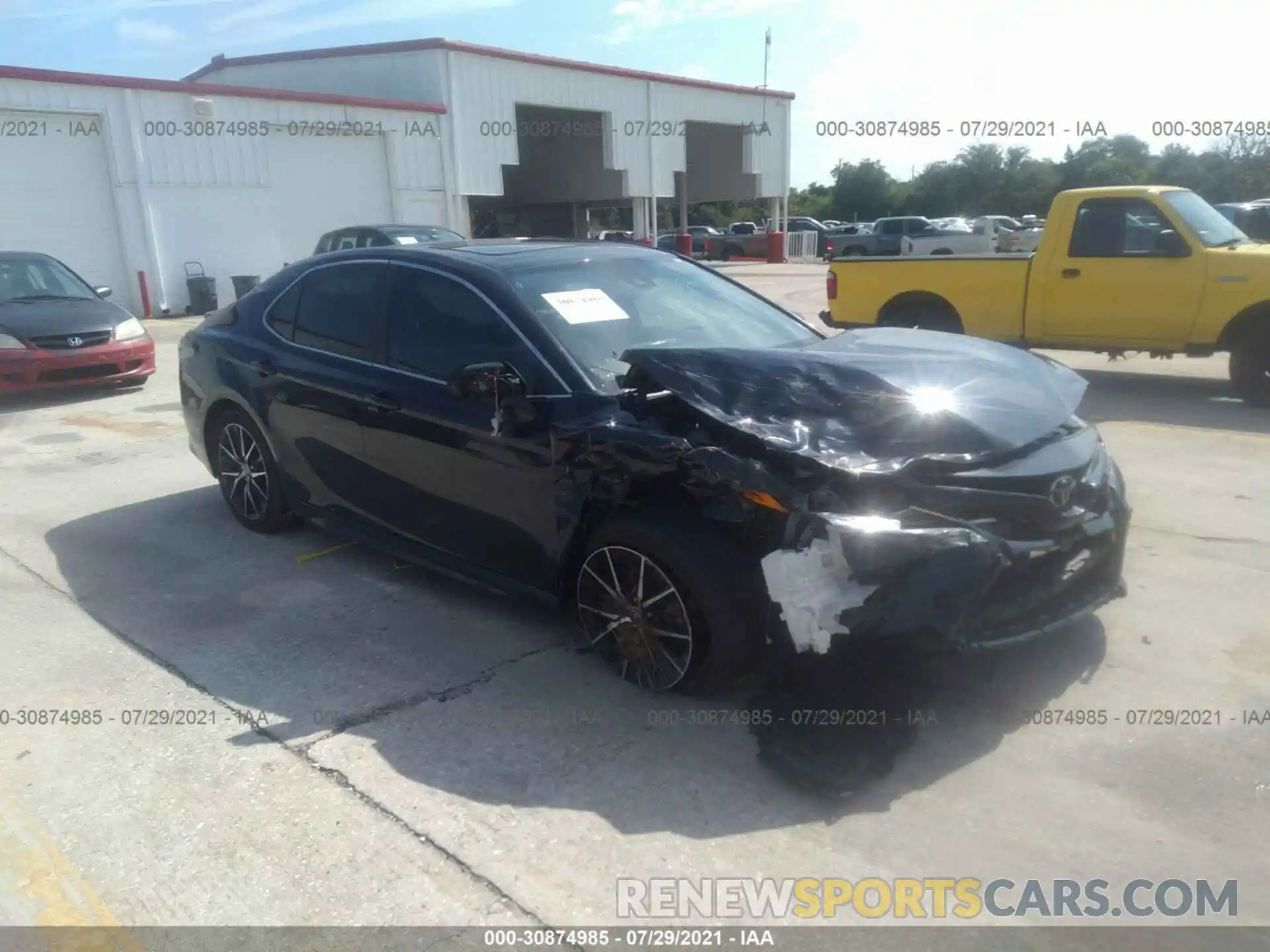 1 Photograph of a damaged car 4T1G11AK4MU558932 TOYOTA CAMRY 2021