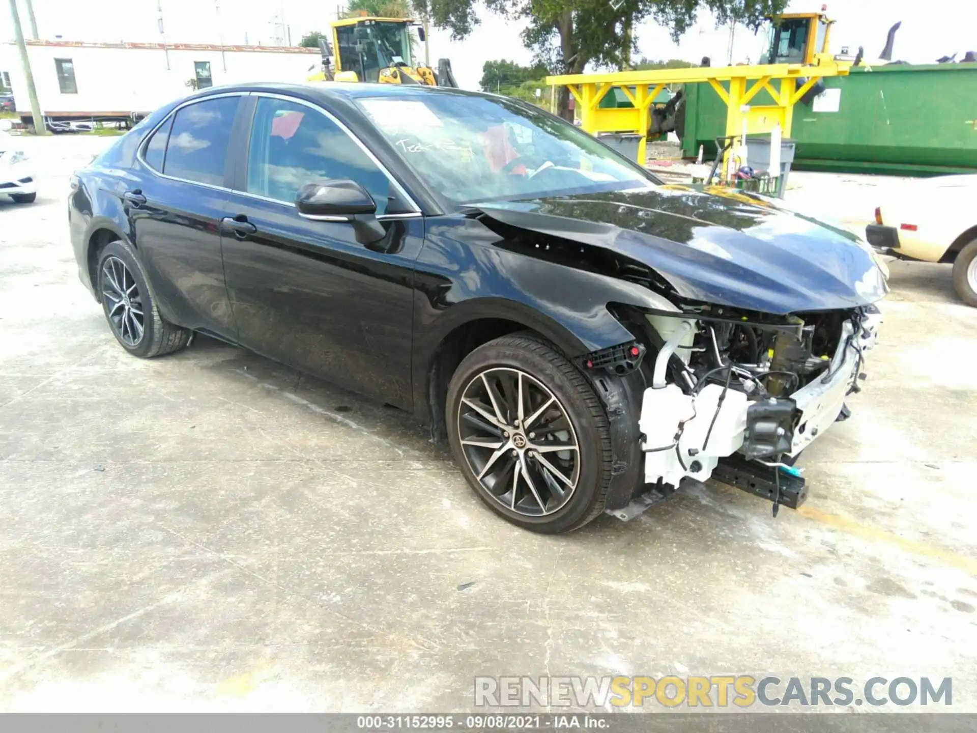 1 Photograph of a damaged car 4T1G11AK4MU568361 TOYOTA CAMRY 2021