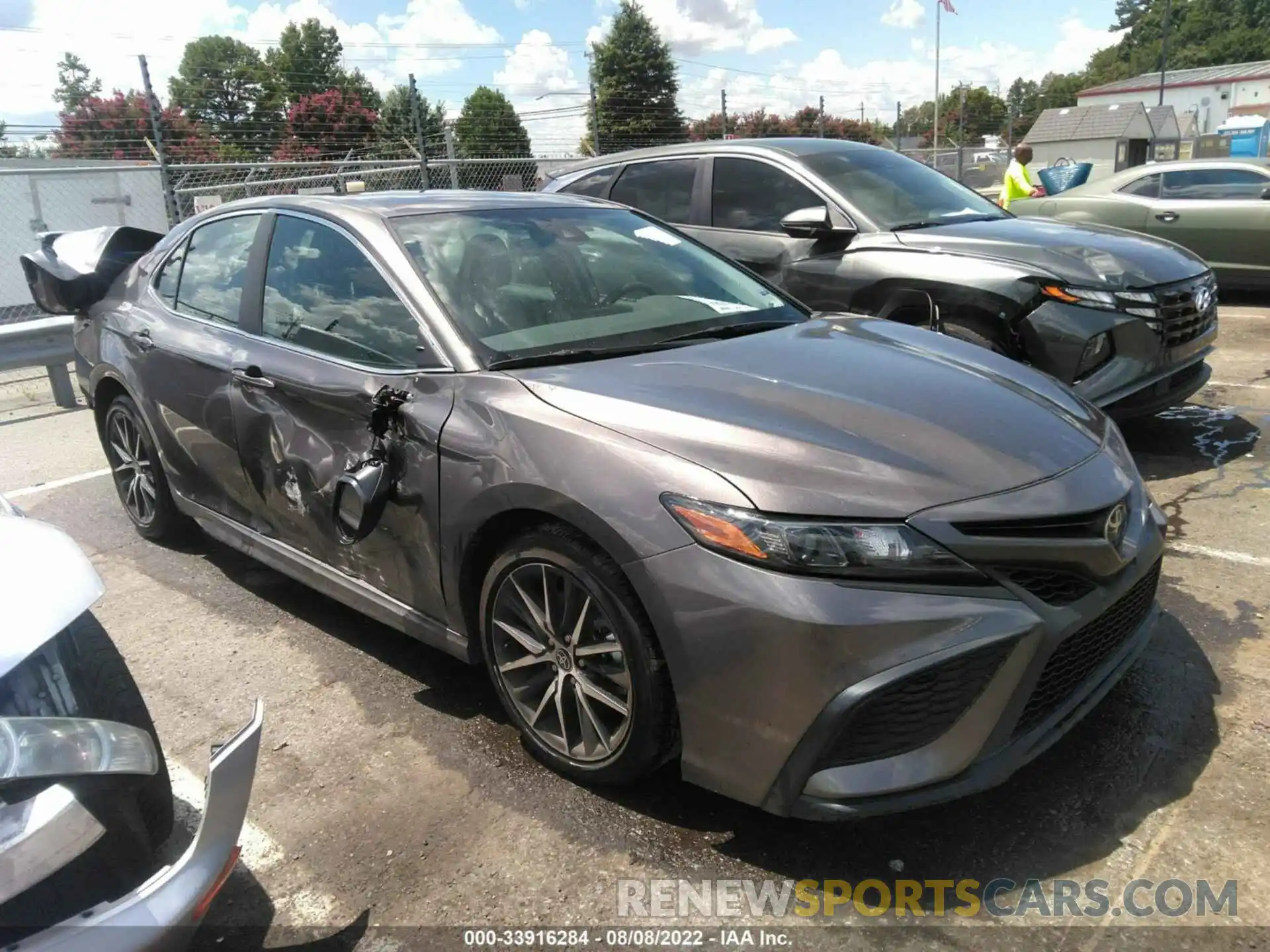 1 Photograph of a damaged car 4T1G11AK4MU576427 TOYOTA CAMRY 2021