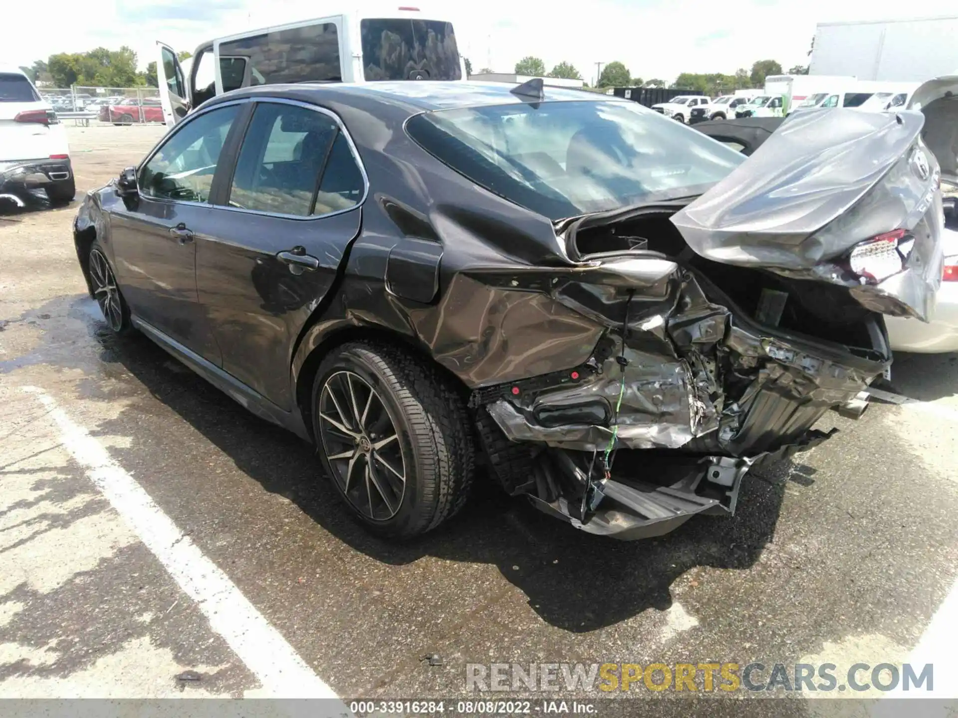 3 Photograph of a damaged car 4T1G11AK4MU576427 TOYOTA CAMRY 2021