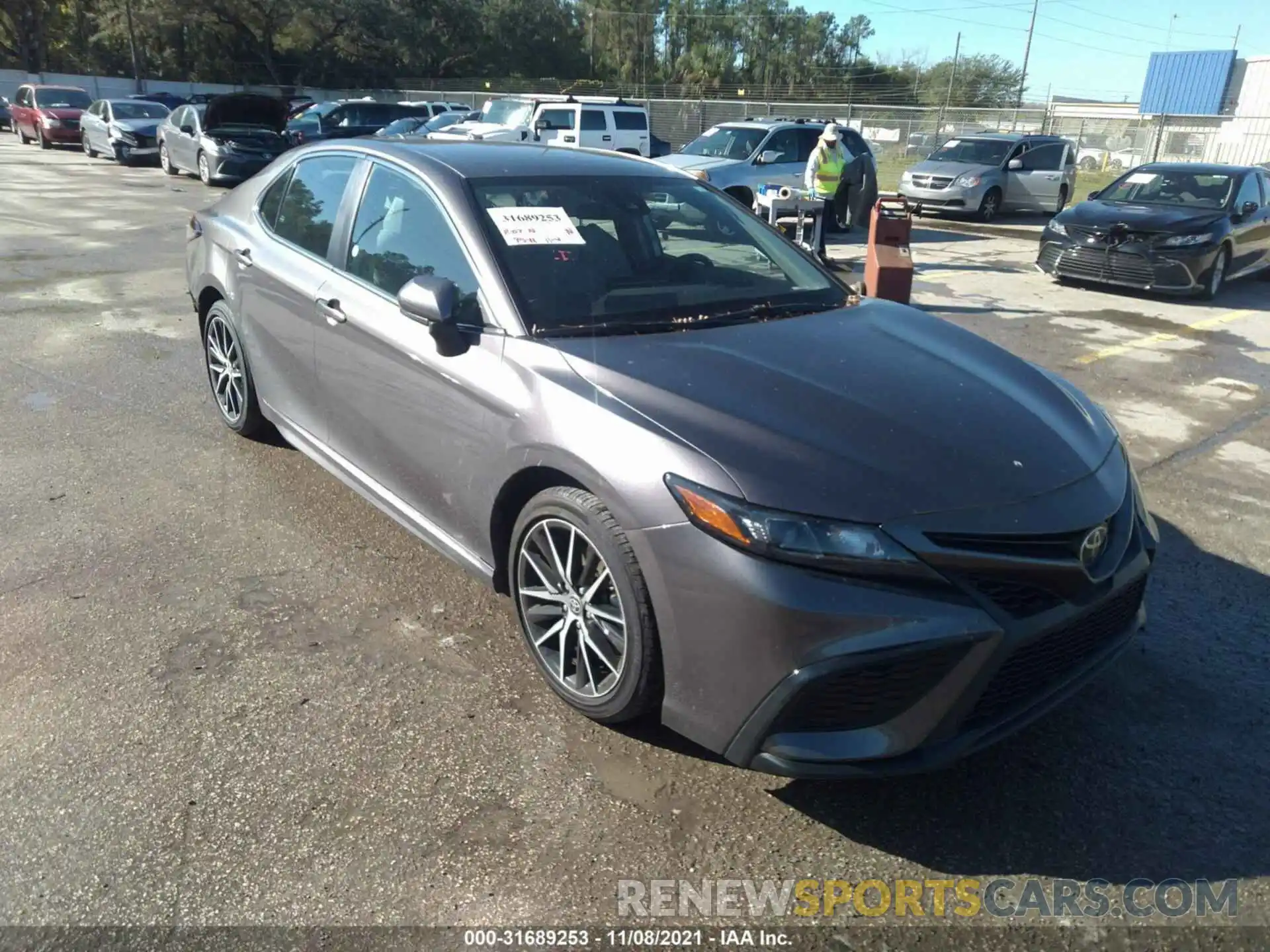 1 Photograph of a damaged car 4T1G11AK4MU589386 TOYOTA CAMRY 2021