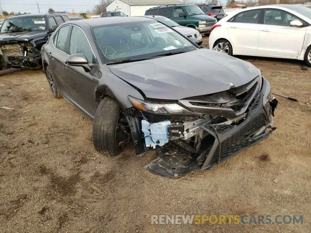 9 Photograph of a damaged car 4T1G11AK4MU596466 TOYOTA CAMRY 2021