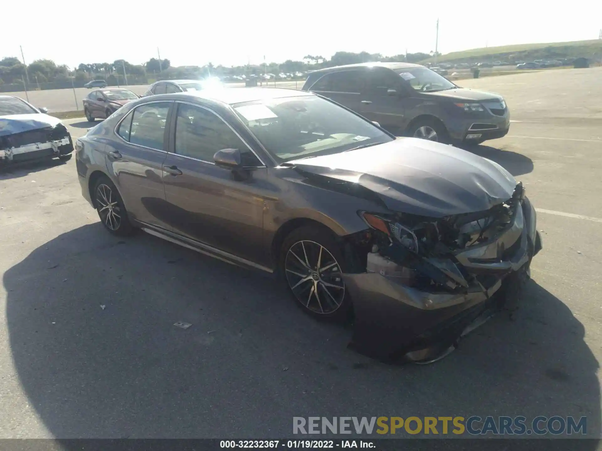 1 Photograph of a damaged car 4T1G11AK4MU603285 TOYOTA CAMRY 2021