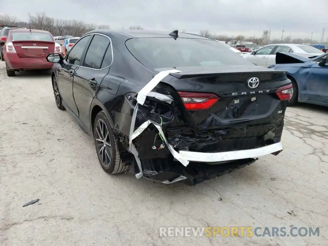 3 Photograph of a damaged car 4T1G11AK4MU606851 TOYOTA CAMRY 2021