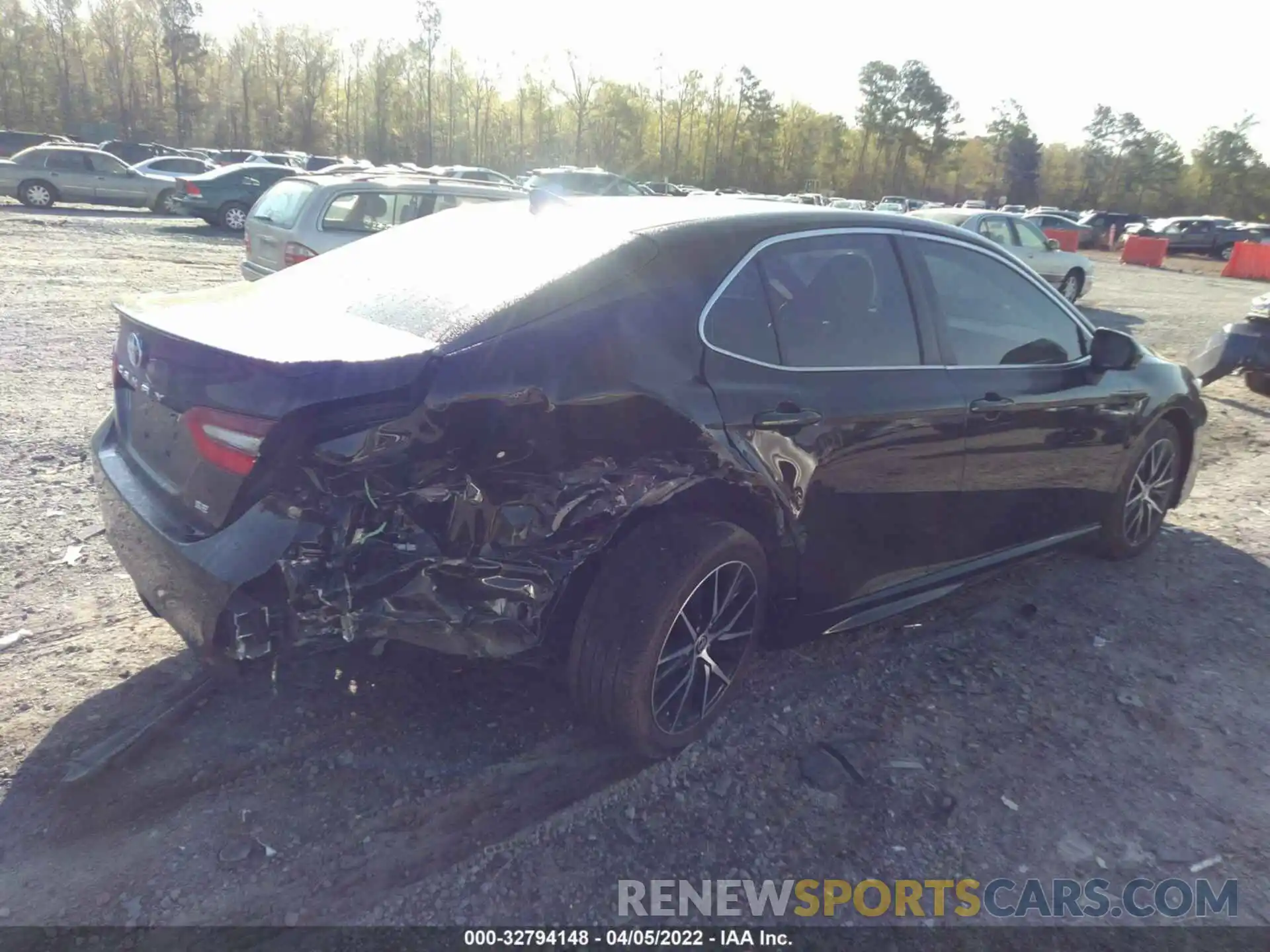 6 Photograph of a damaged car 4T1G11AK4MU610818 TOYOTA CAMRY 2021