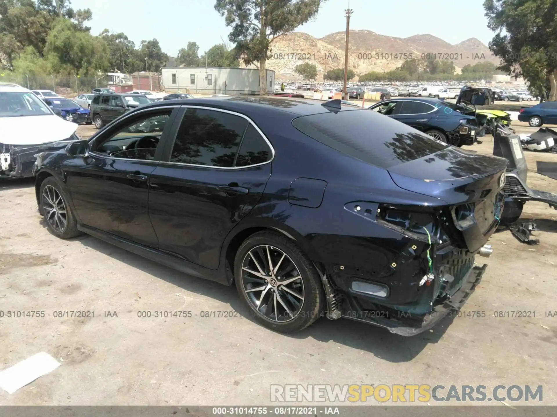 3 Photograph of a damaged car 4T1G11AK5MU404648 TOYOTA CAMRY 2021