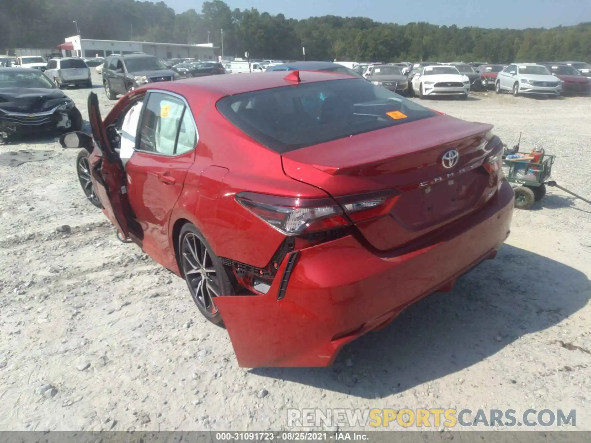 3 Photograph of a damaged car 4T1G11AK5MU407887 TOYOTA CAMRY 2021