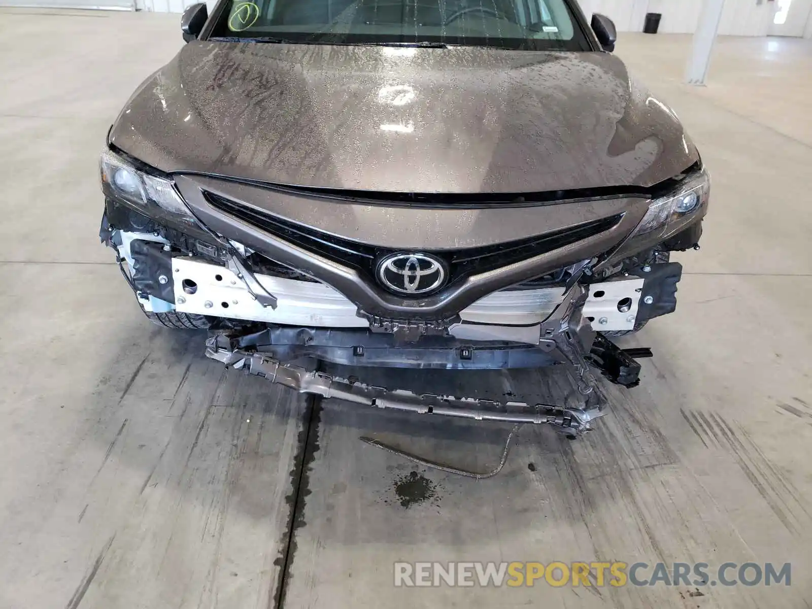 9 Photograph of a damaged car 4T1G11AK5MU413687 TOYOTA CAMRY 2021