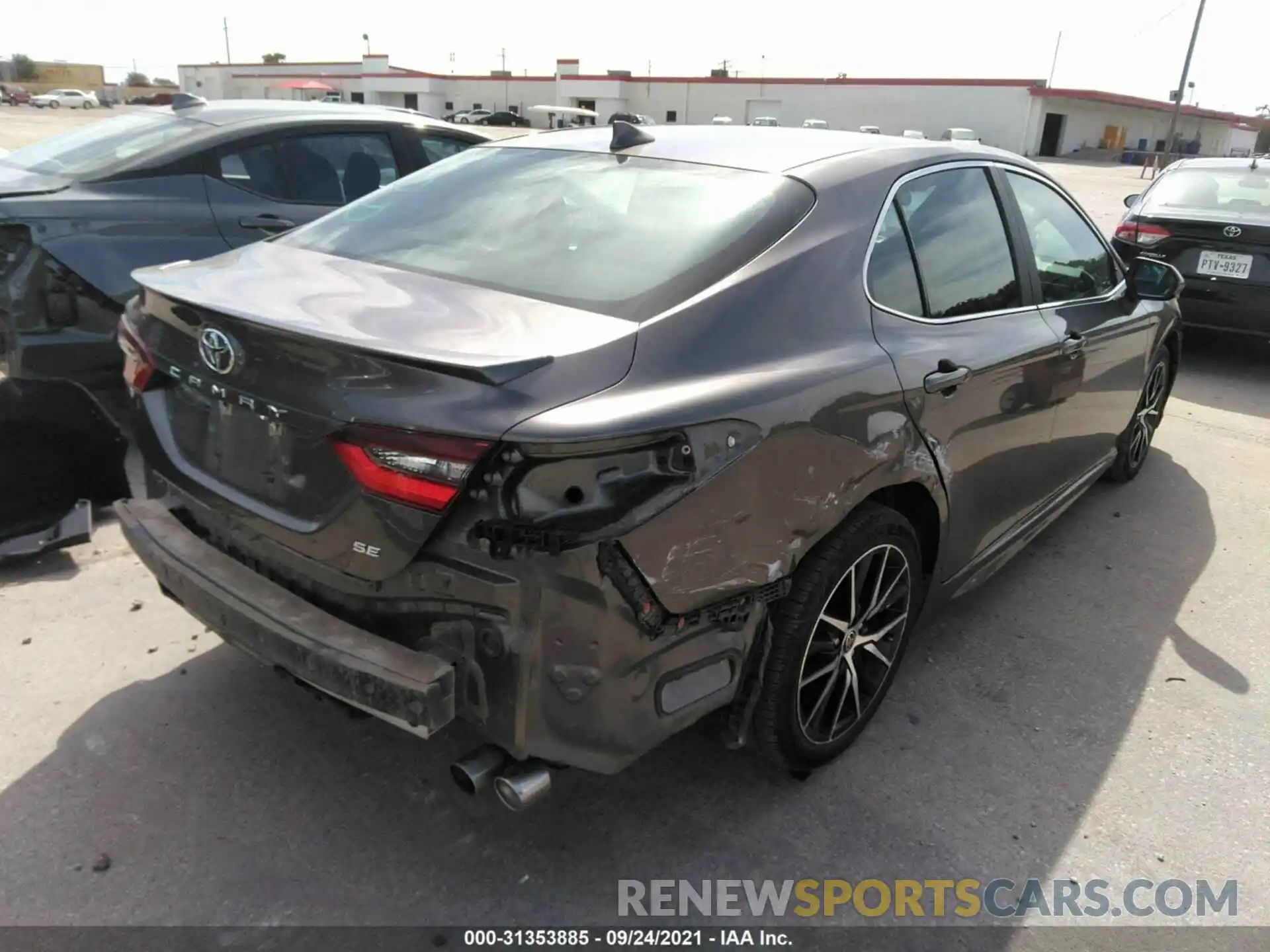 4 Photograph of a damaged car 4T1G11AK5MU414788 TOYOTA CAMRY 2021