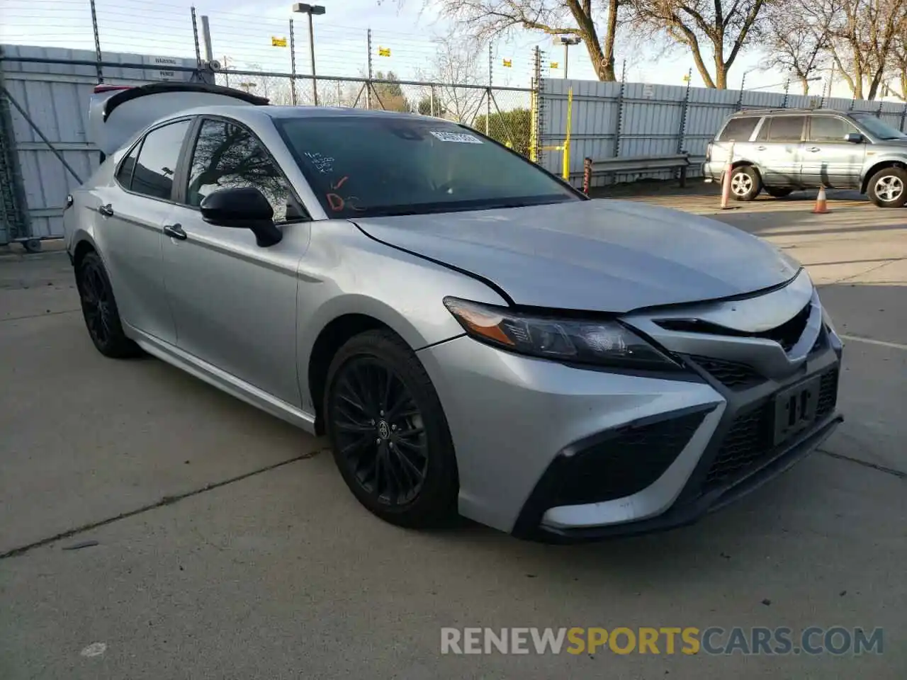 1 Photograph of a damaged car 4T1G11AK5MU417240 TOYOTA CAMRY 2021