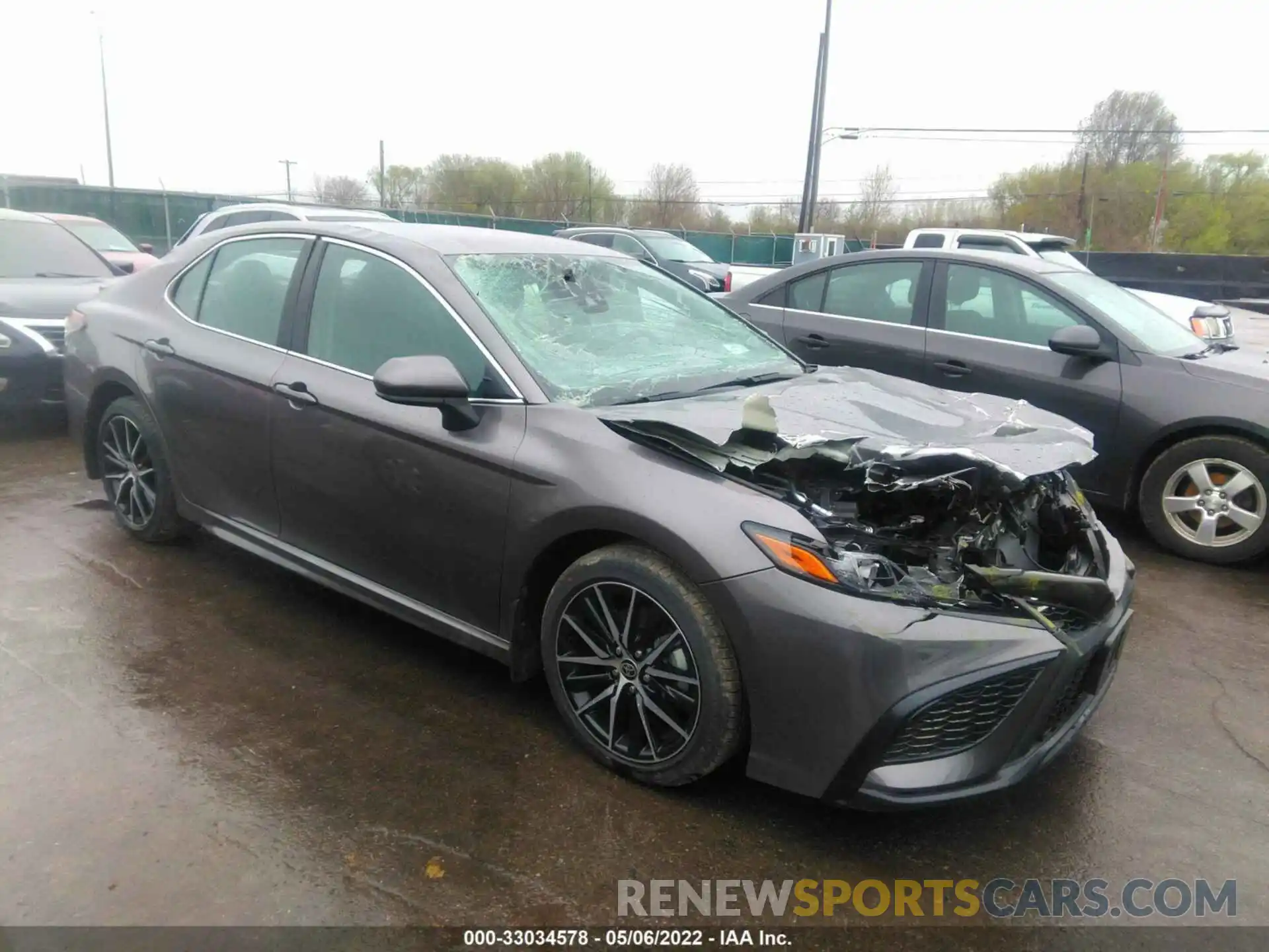 1 Photograph of a damaged car 4T1G11AK5MU426150 TOYOTA CAMRY 2021