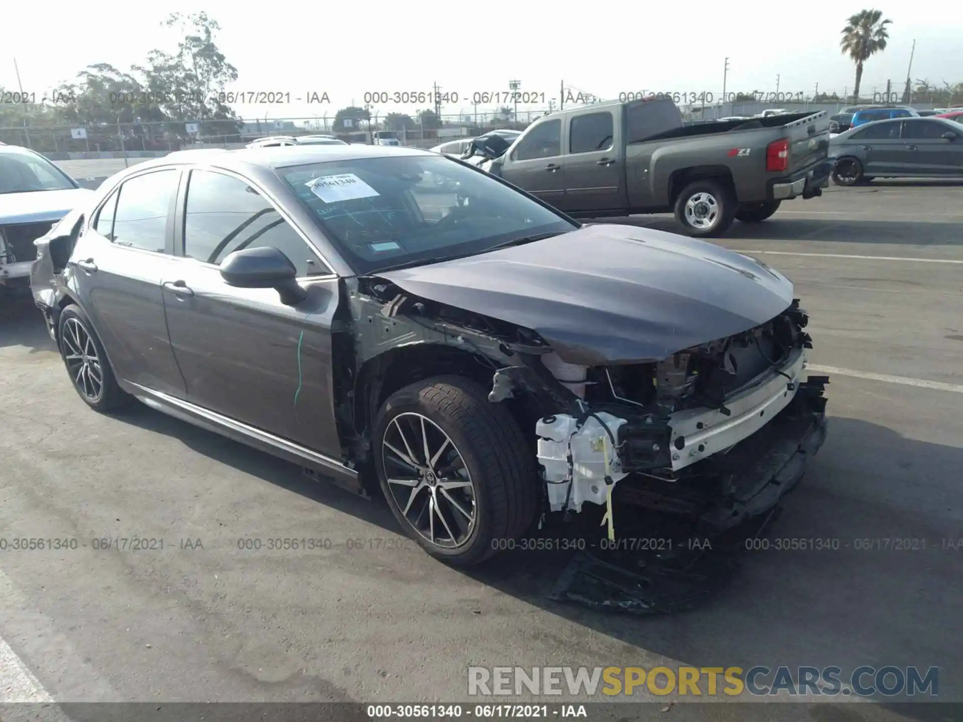 1 Photograph of a damaged car 4T1G11AK5MU430313 TOYOTA CAMRY 2021