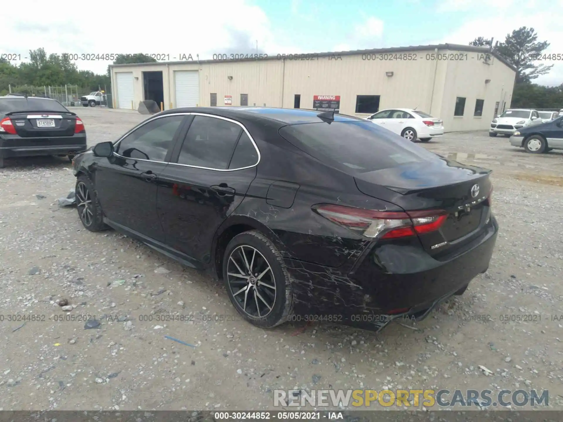 3 Photograph of a damaged car 4T1G11AK5MU435821 TOYOTA CAMRY 2021