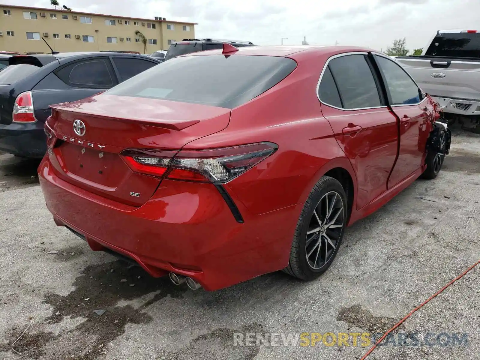 4 Фотография поврежденного автомобиля 4T1G11AK5MU436306 TOYOTA CAMRY 2021