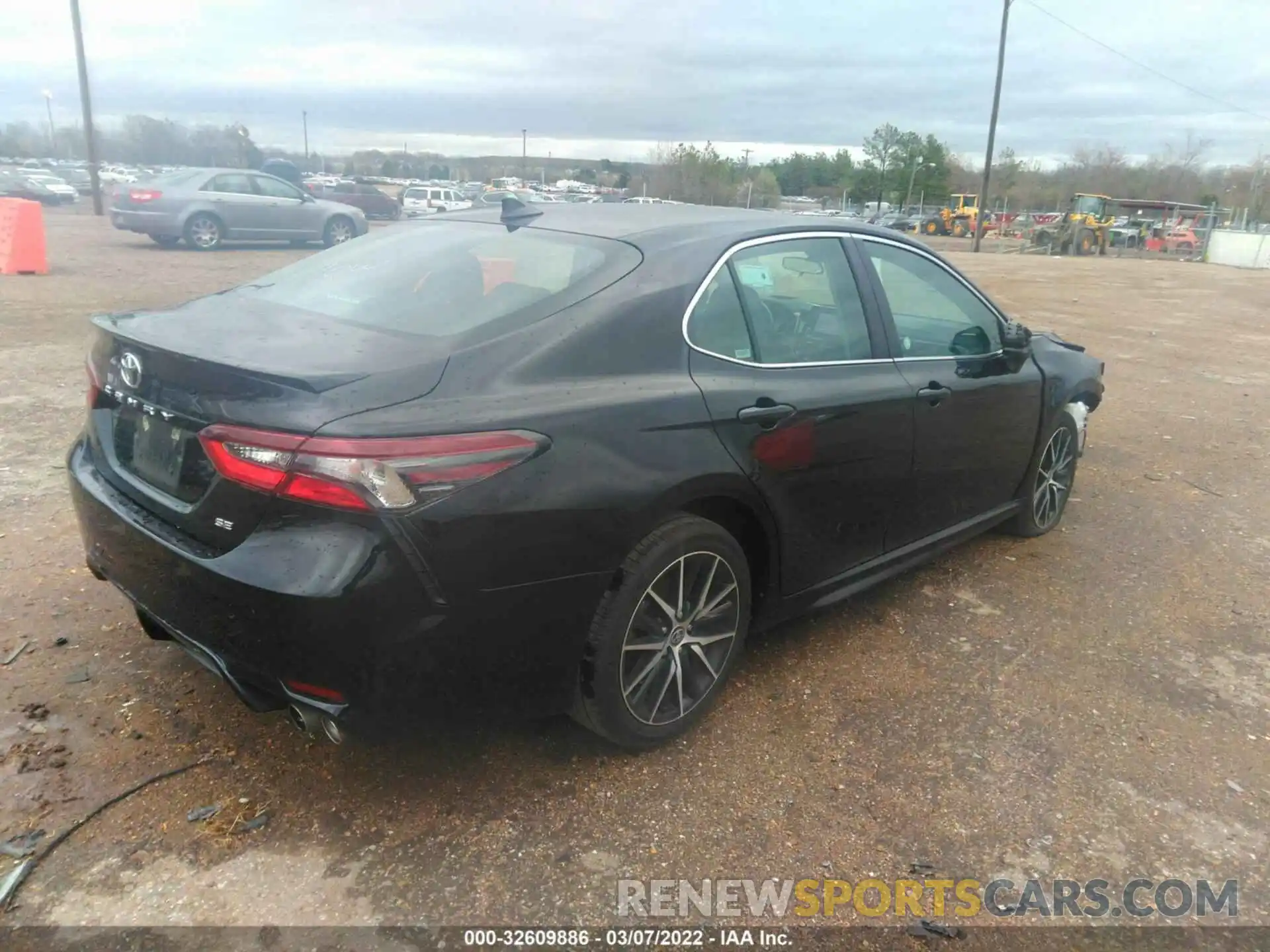 4 Photograph of a damaged car 4T1G11AK5MU455826 TOYOTA CAMRY 2021