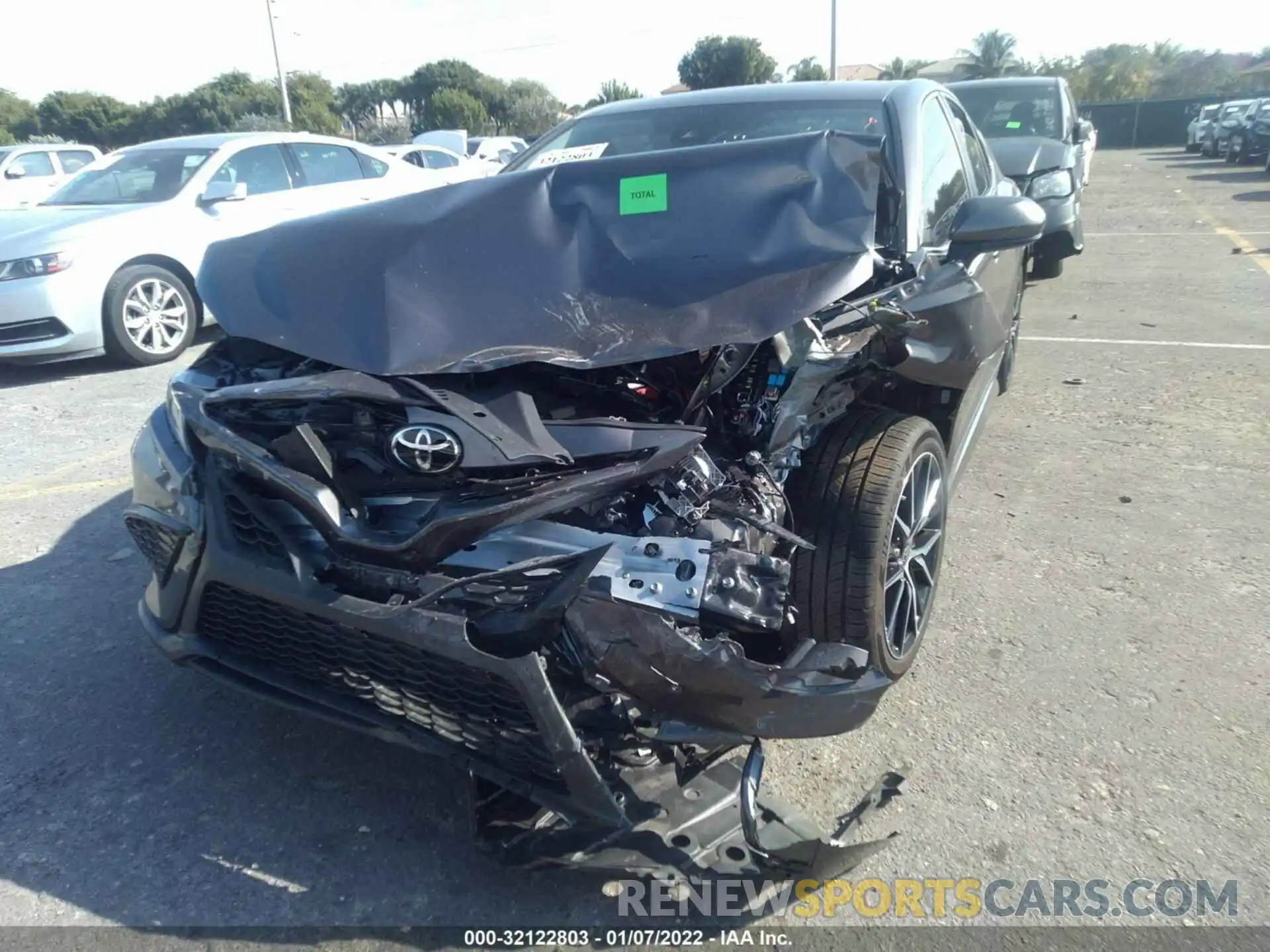 6 Photograph of a damaged car 4T1G11AK5MU459343 TOYOTA CAMRY 2021