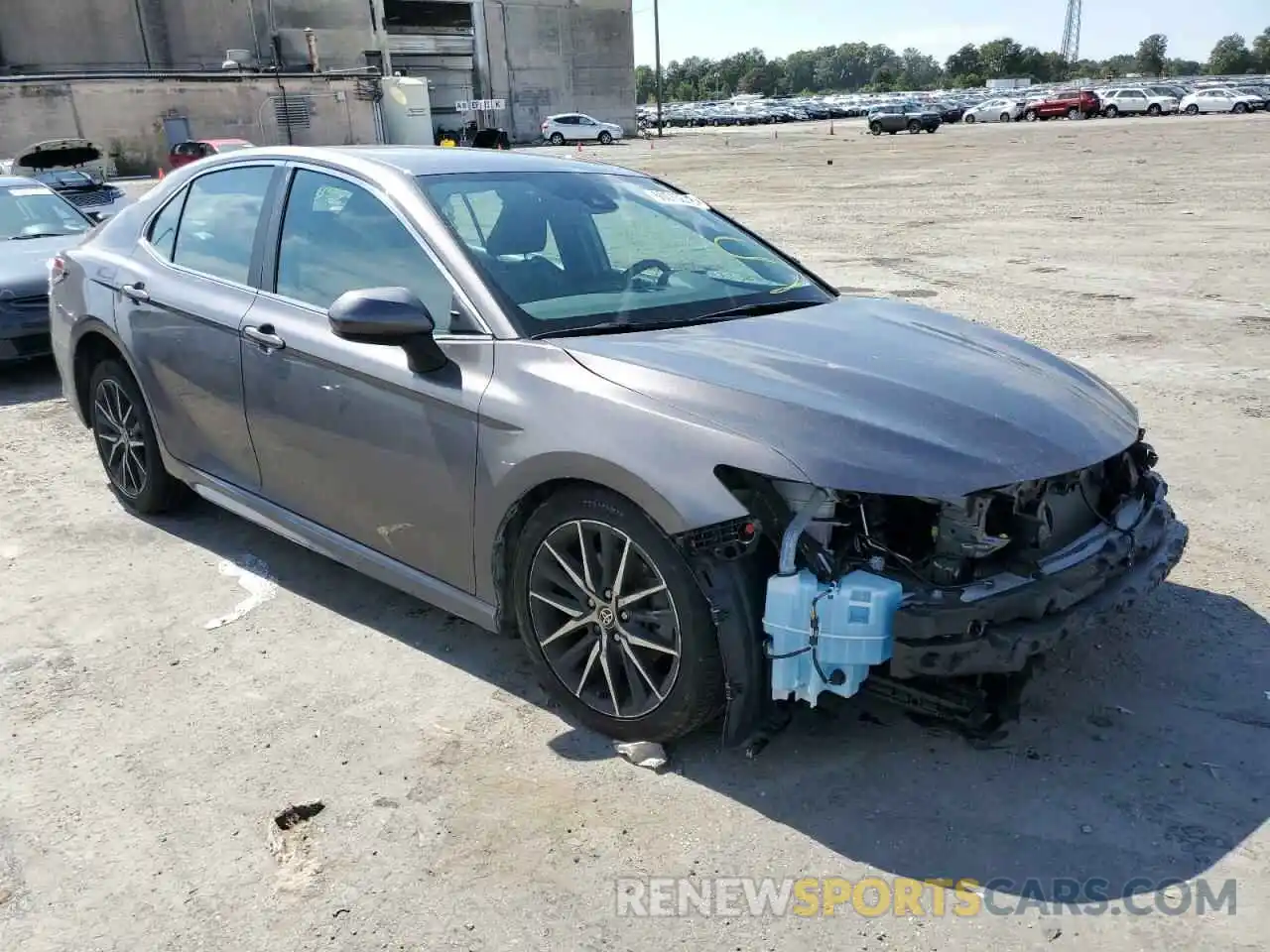 1 Photograph of a damaged car 4T1G11AK5MU465191 TOYOTA CAMRY 2021