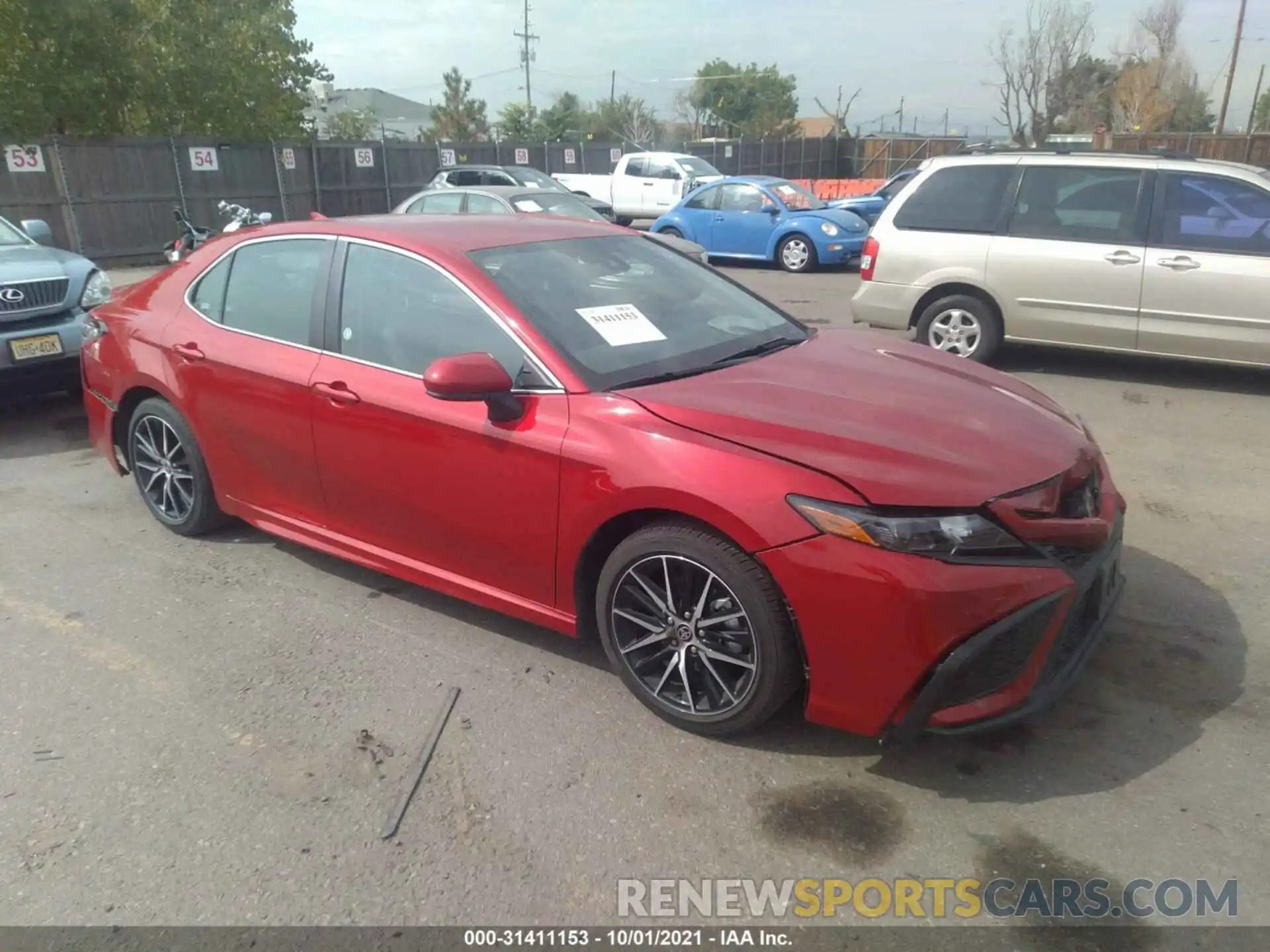 1 Photograph of a damaged car 4T1G11AK5MU465224 TOYOTA CAMRY 2021