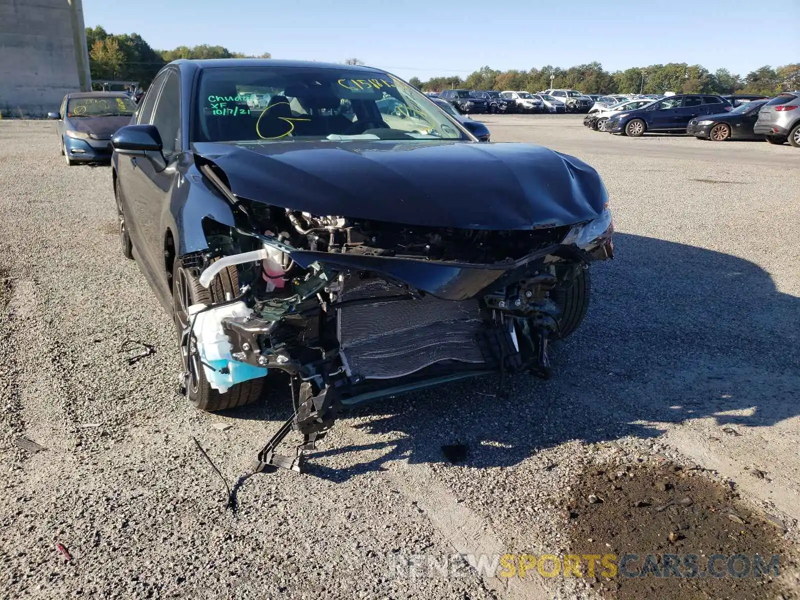 9 Photograph of a damaged car 4T1G11AK5MU469306 TOYOTA CAMRY 2021