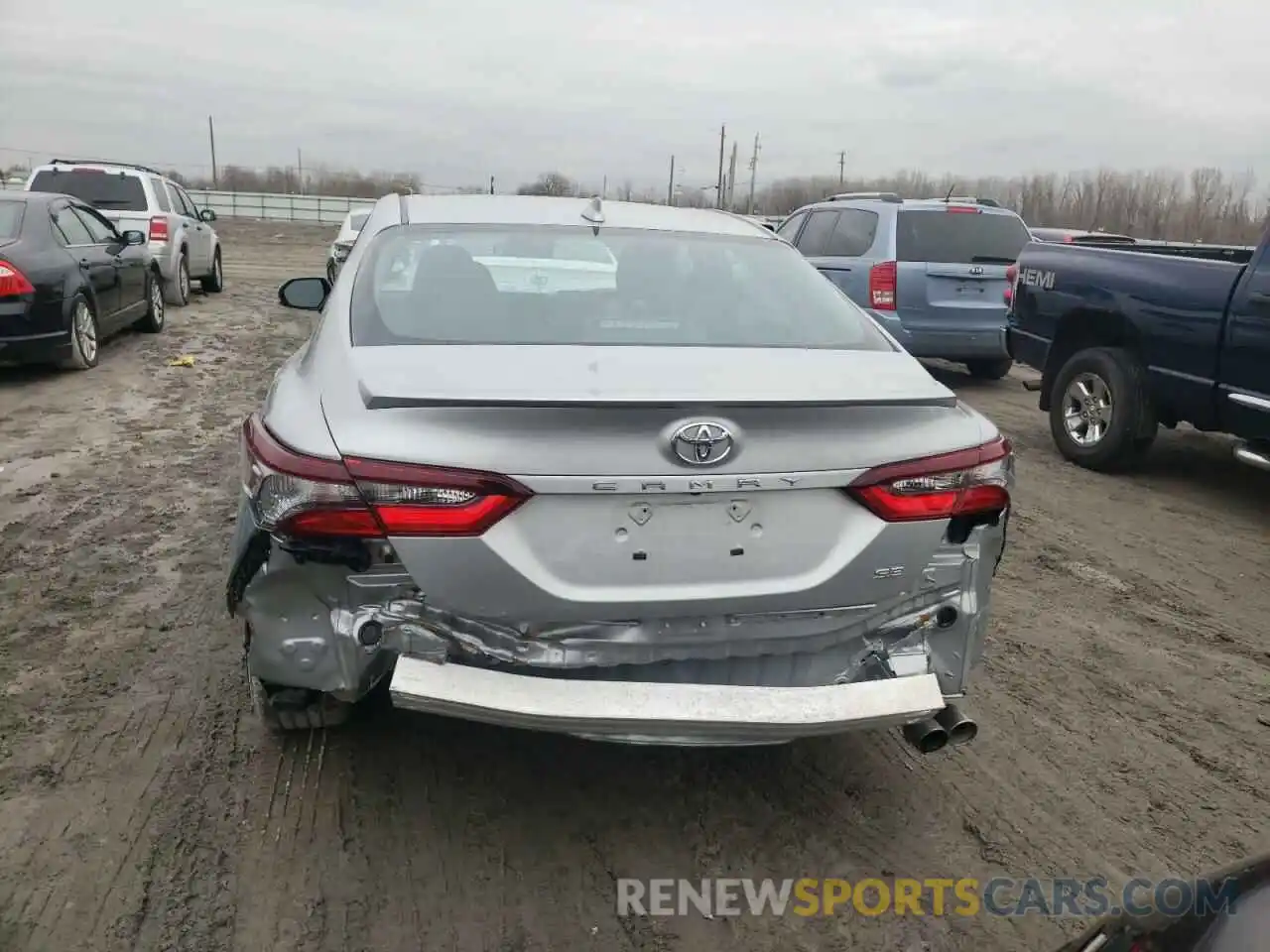 9 Photograph of a damaged car 4T1G11AK5MU469841 TOYOTA CAMRY 2021