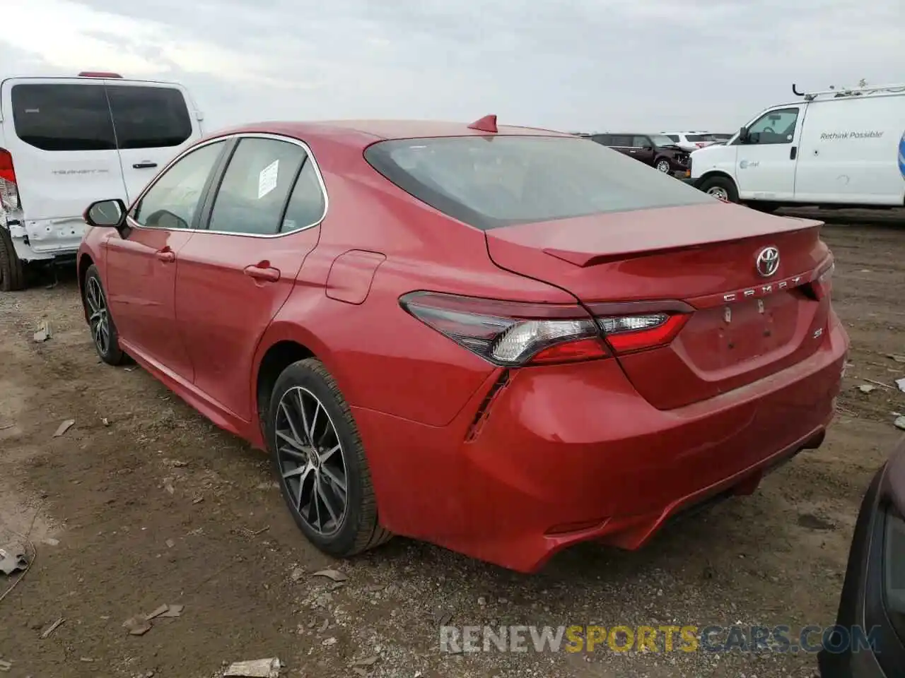 3 Photograph of a damaged car 4T1G11AK5MU472173 TOYOTA CAMRY 2021