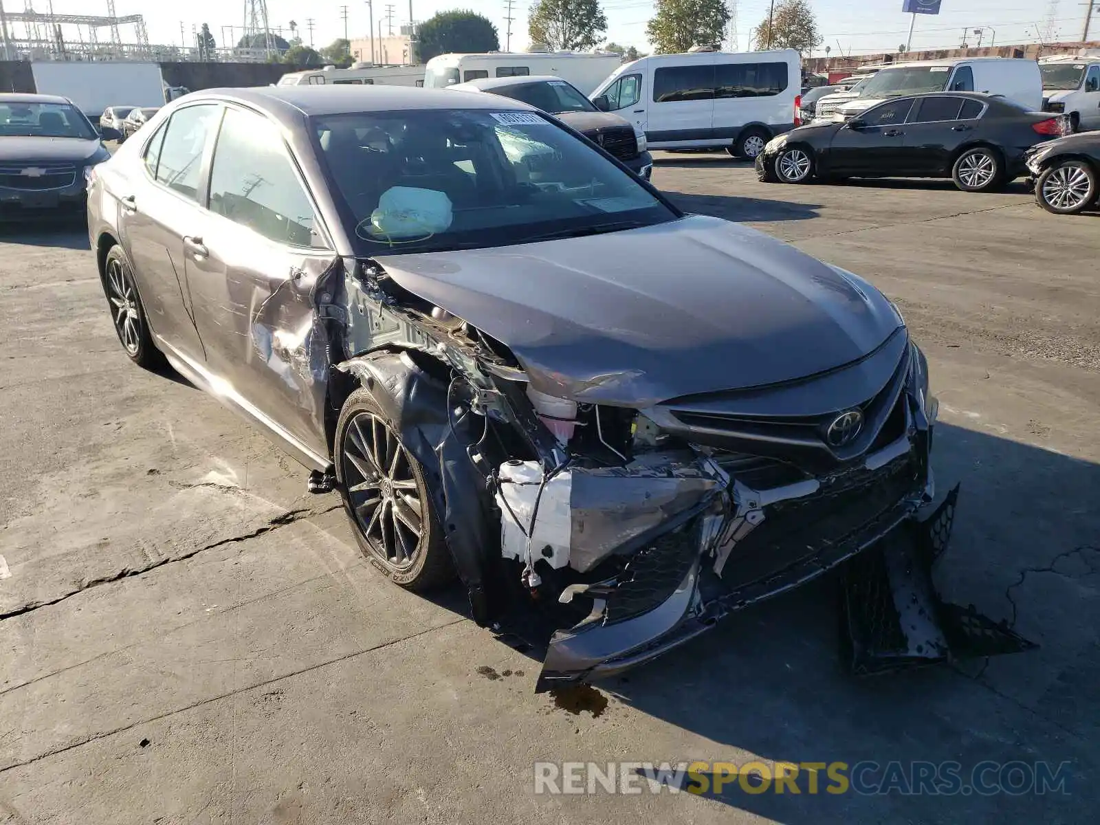 1 Photograph of a damaged car 4T1G11AK5MU484274 TOYOTA CAMRY 2021