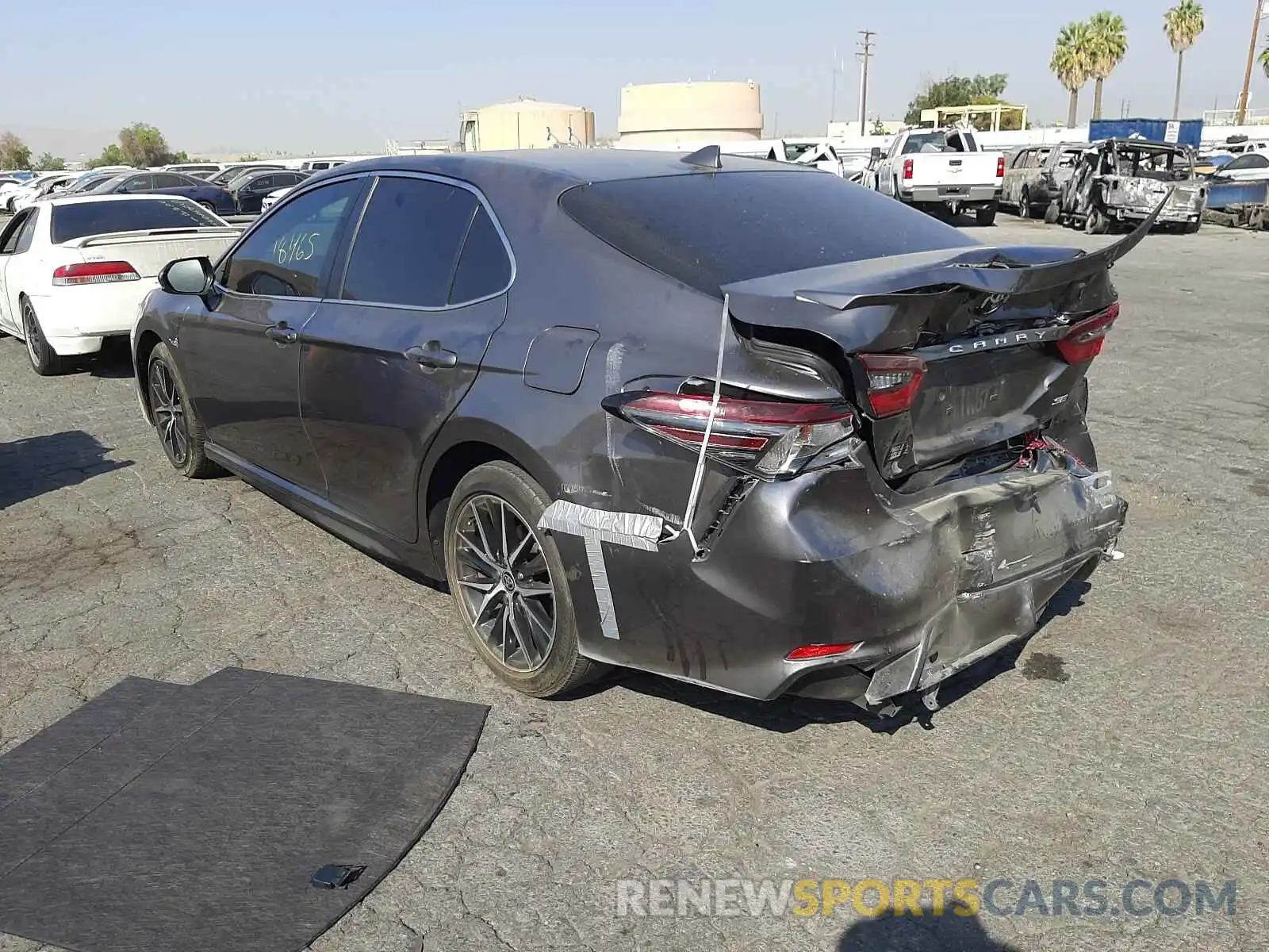 3 Photograph of a damaged car 4T1G11AK5MU511876 TOYOTA CAMRY 2021