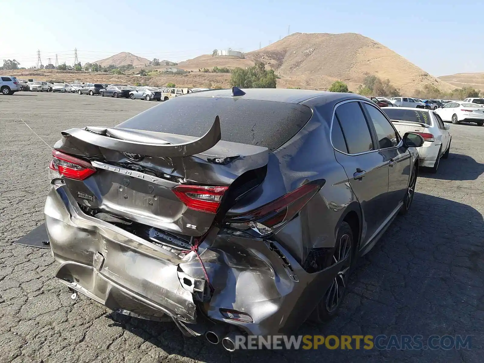 4 Photograph of a damaged car 4T1G11AK5MU511876 TOYOTA CAMRY 2021