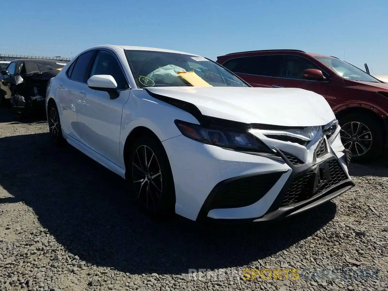 1 Photograph of a damaged car 4T1G11AK5MU514261 TOYOTA CAMRY 2021