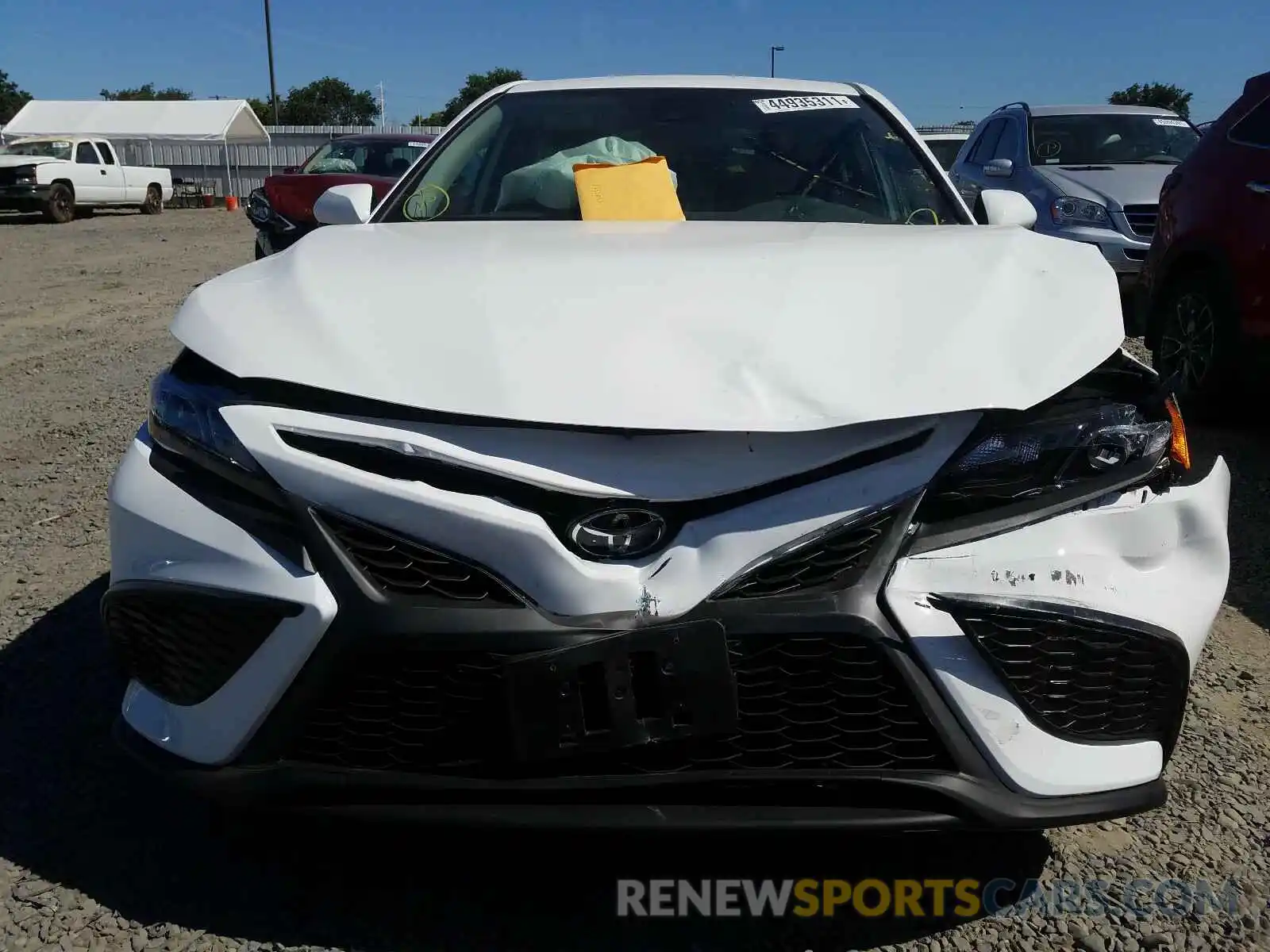 9 Photograph of a damaged car 4T1G11AK5MU514261 TOYOTA CAMRY 2021