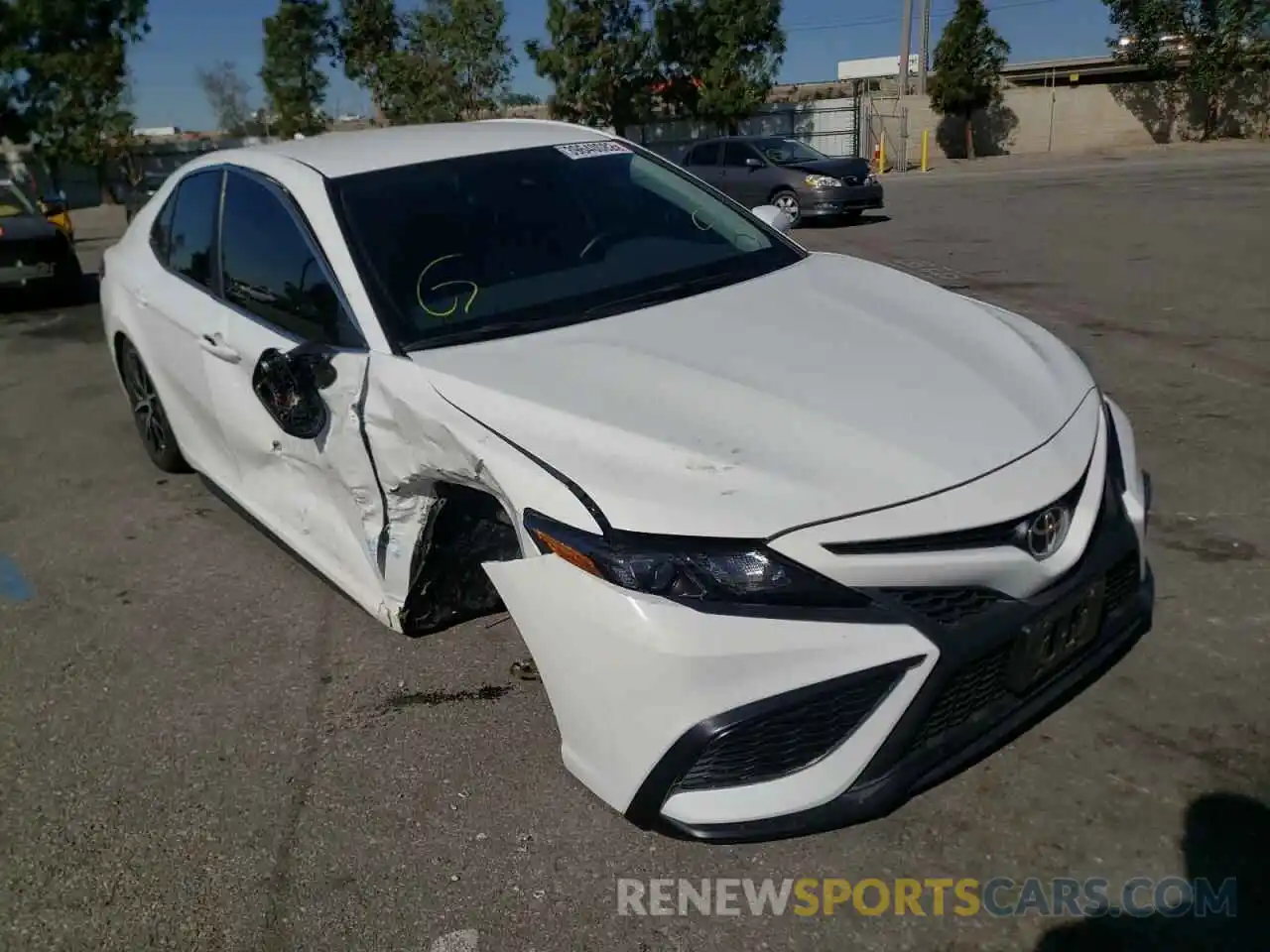 1 Photograph of a damaged car 4T1G11AK5MU519623 TOYOTA CAMRY 2021