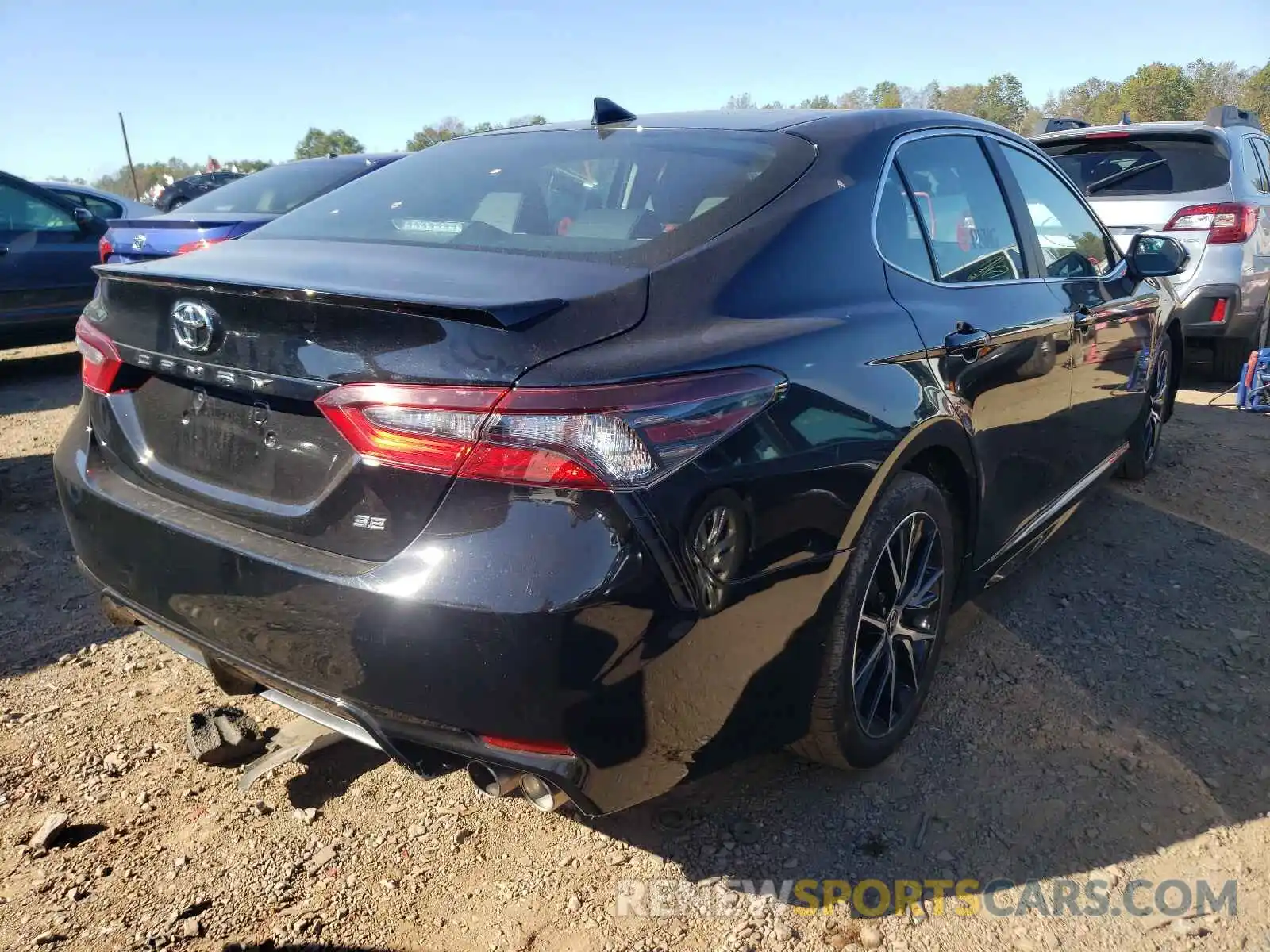 4 Photograph of a damaged car 4T1G11AK5MU520187 TOYOTA CAMRY 2021