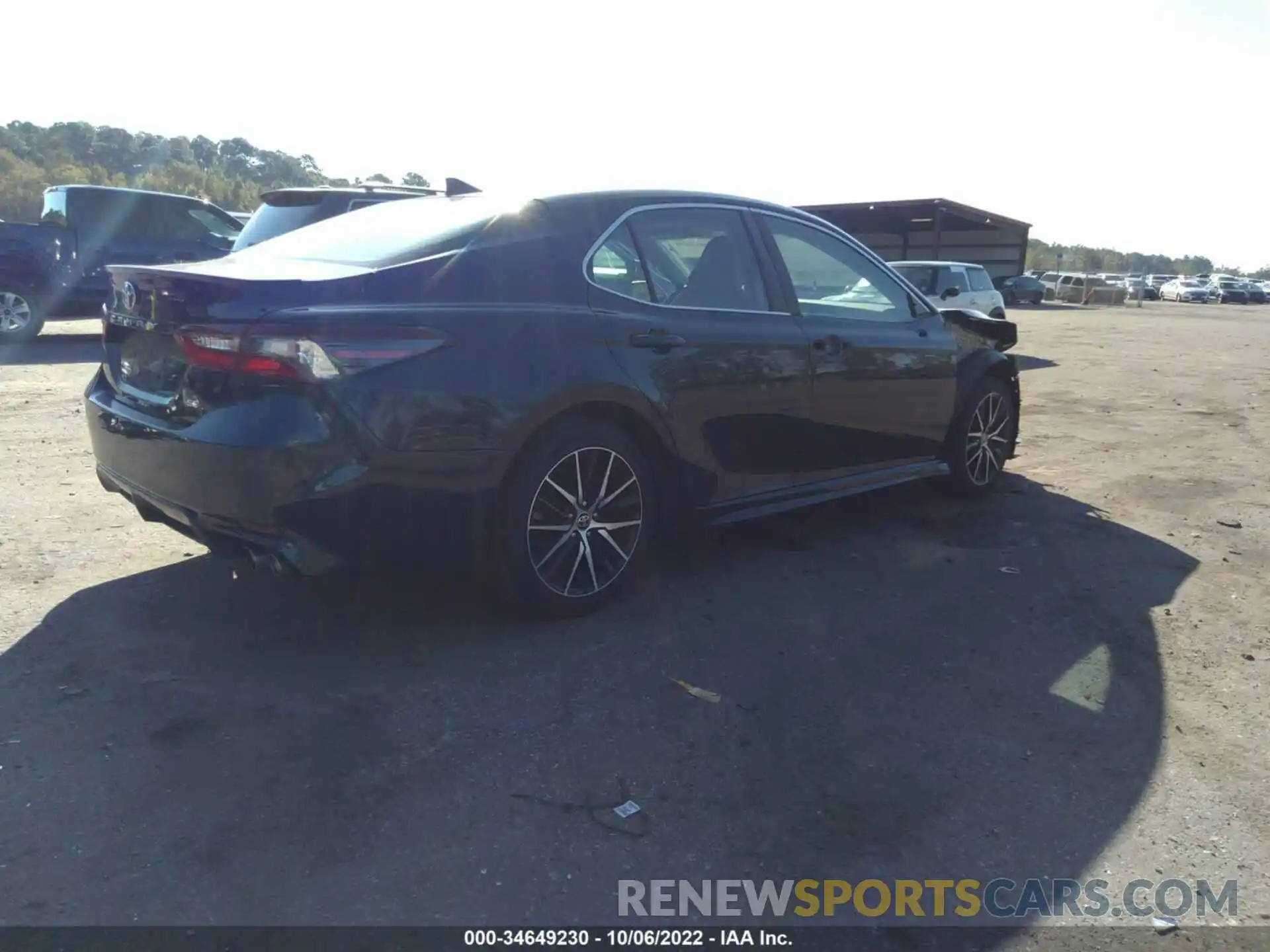 4 Photograph of a damaged car 4T1G11AK5MU522277 TOYOTA CAMRY 2021