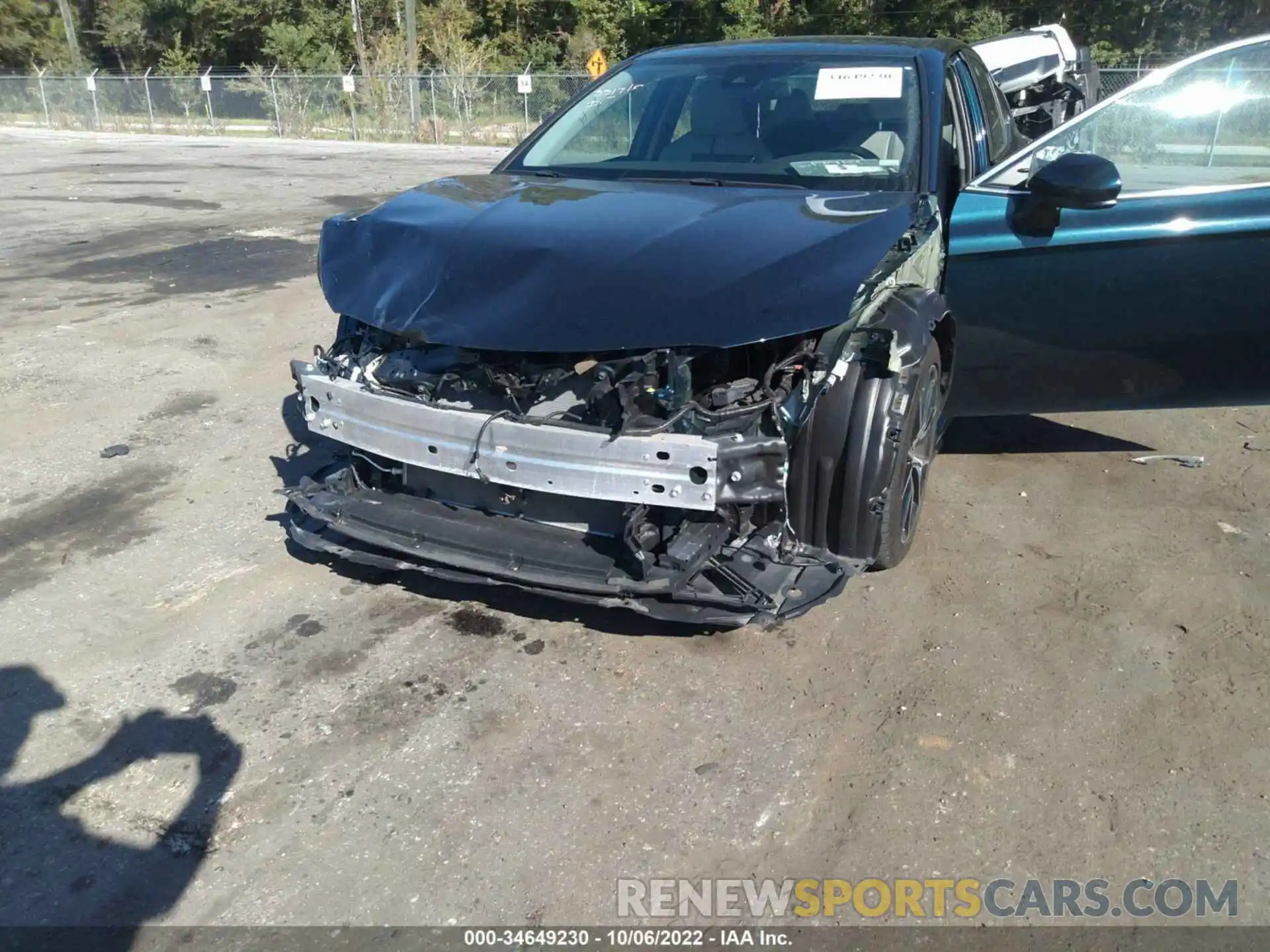 6 Photograph of a damaged car 4T1G11AK5MU522277 TOYOTA CAMRY 2021