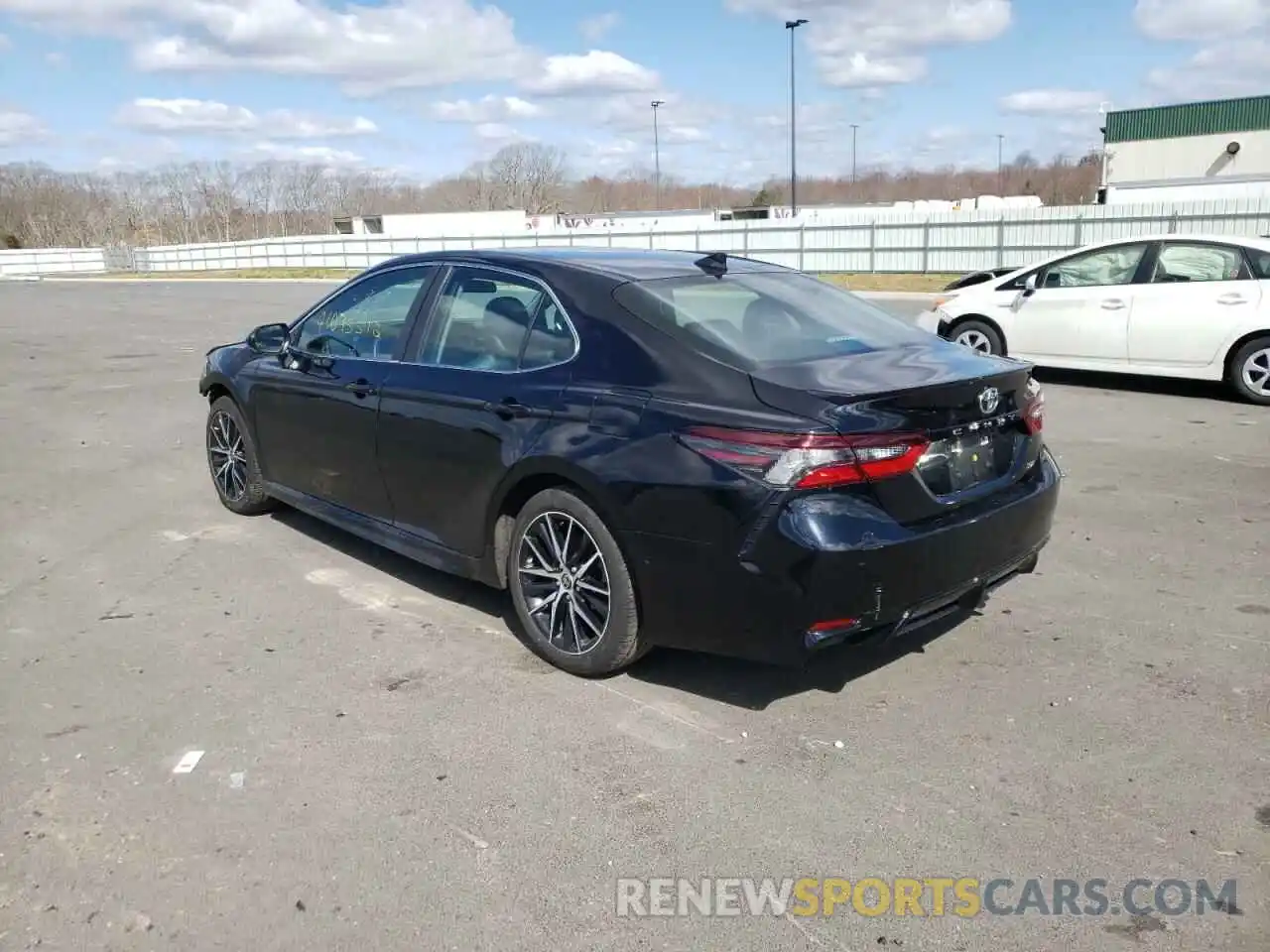 3 Photograph of a damaged car 4T1G11AK5MU523705 TOYOTA CAMRY 2021