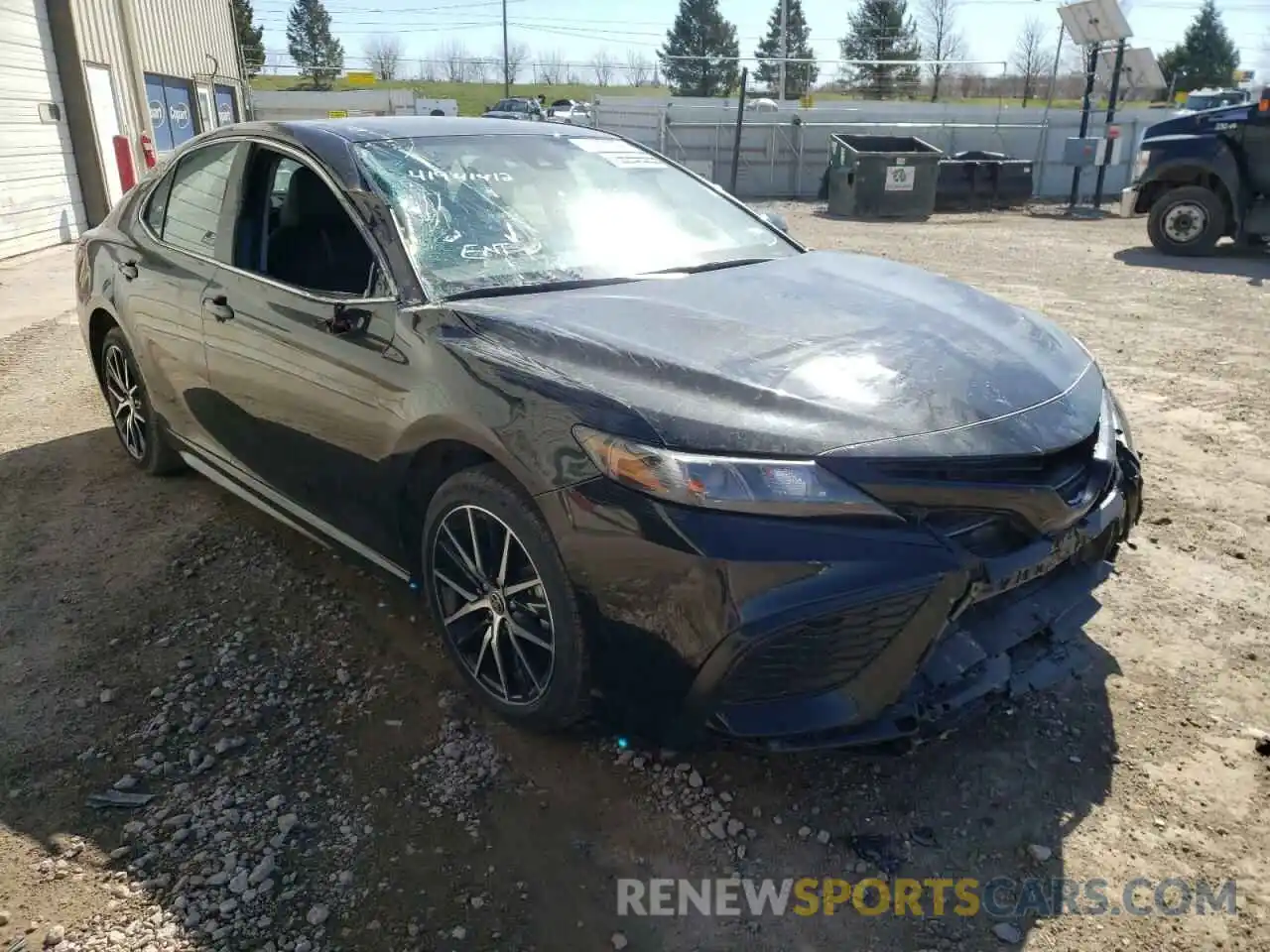 1 Photograph of a damaged car 4T1G11AK5MU526202 TOYOTA CAMRY 2021