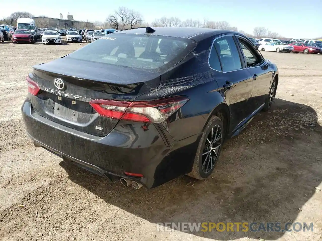 4 Photograph of a damaged car 4T1G11AK5MU526202 TOYOTA CAMRY 2021