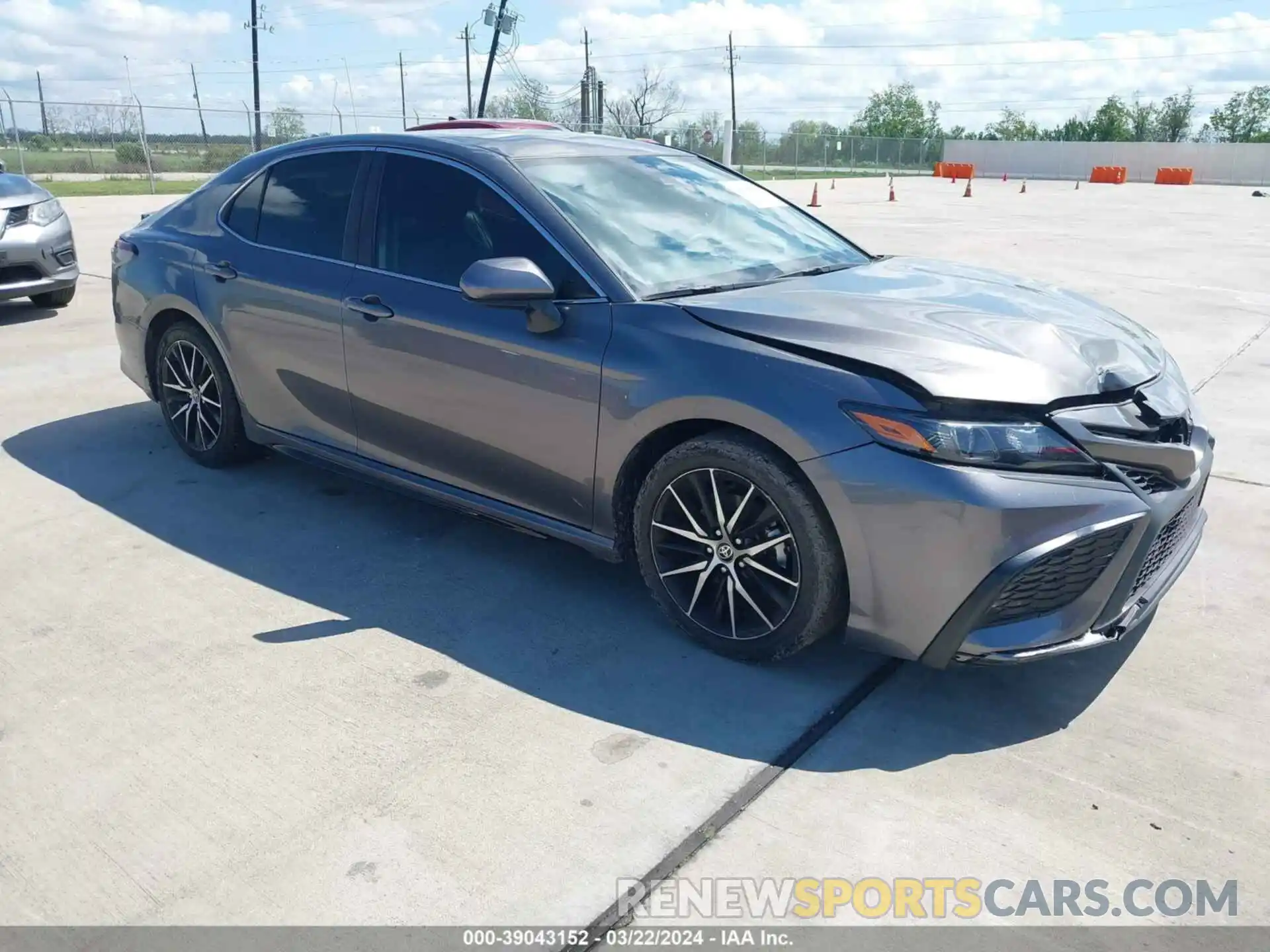 1 Photograph of a damaged car 4T1G11AK5MU527298 TOYOTA CAMRY 2021