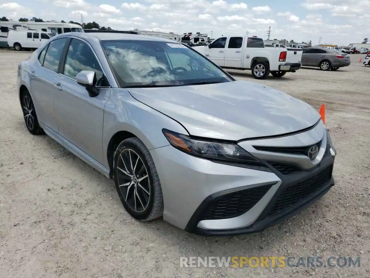 1 Photograph of a damaged car 4T1G11AK5MU547857 TOYOTA CAMRY 2021