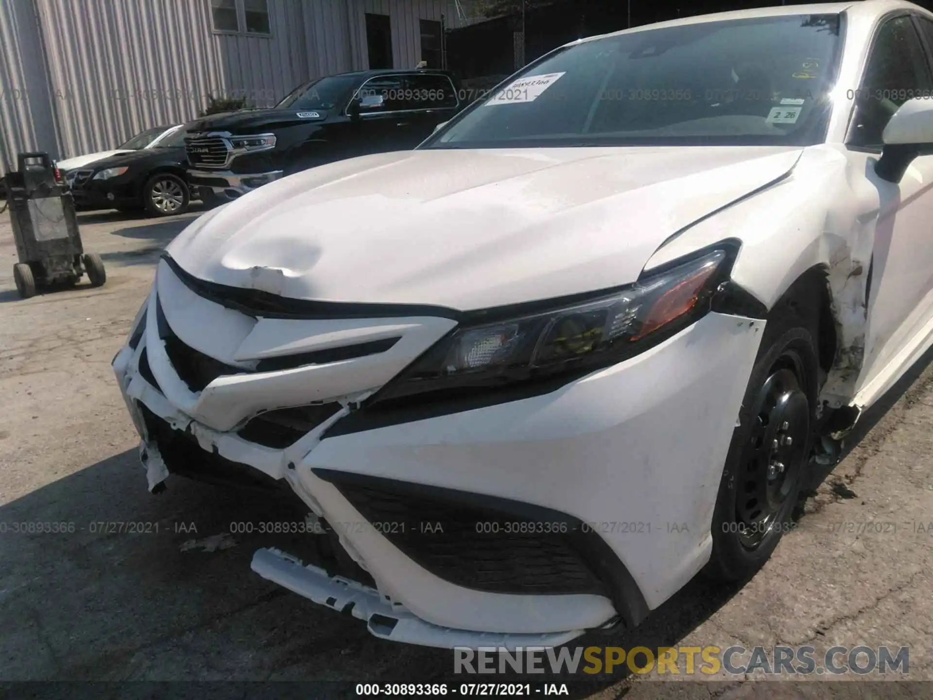 6 Photograph of a damaged car 4T1G11AK5MU552542 TOYOTA CAMRY 2021