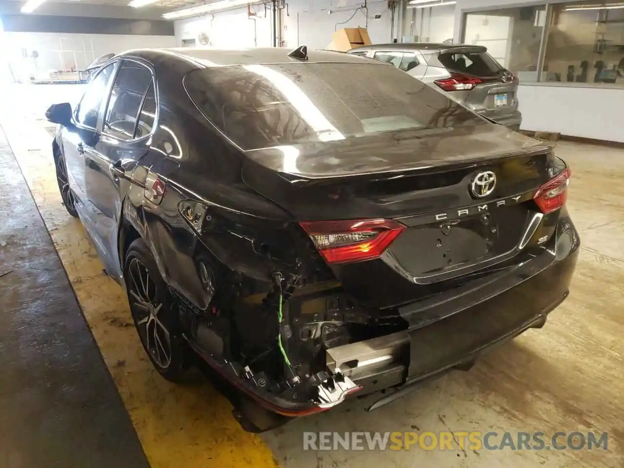 3 Photograph of a damaged car 4T1G11AK5MU576968 TOYOTA CAMRY 2021