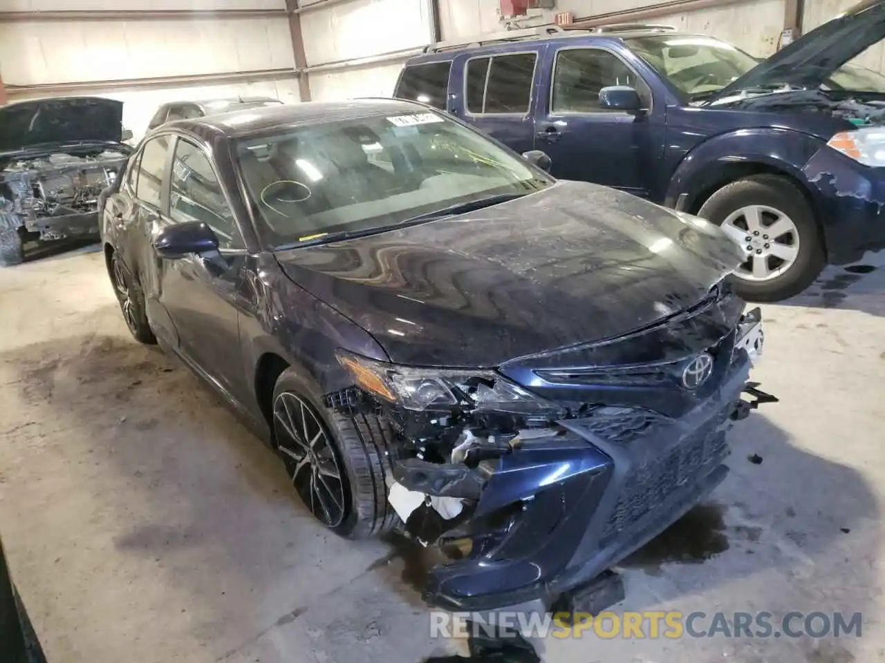 1 Photograph of a damaged car 4T1G11AK5MU579126 TOYOTA CAMRY 2021