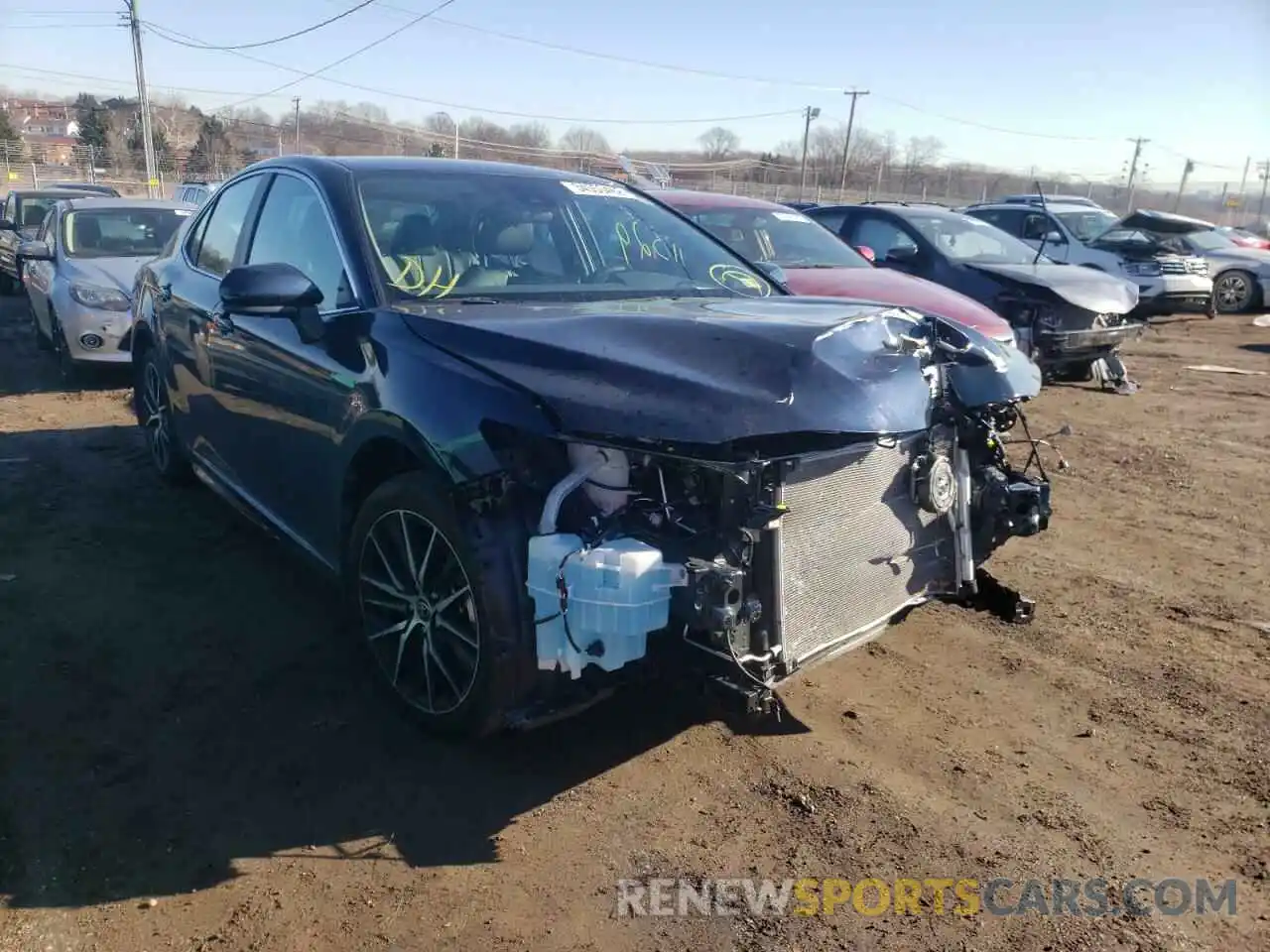 1 Photograph of a damaged car 4T1G11AK5MU579708 TOYOTA CAMRY 2021