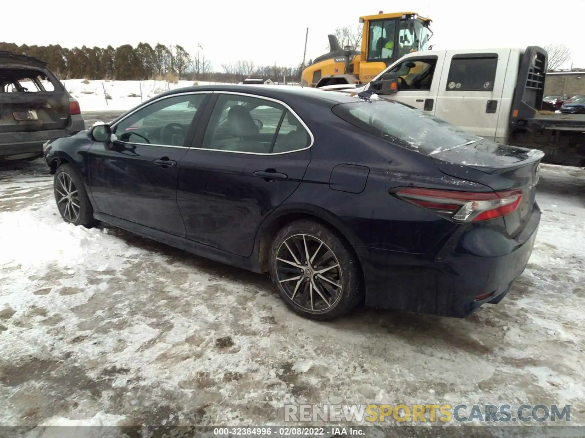 3 Photograph of a damaged car 4T1G11AK5MU582933 TOYOTA CAMRY 2021