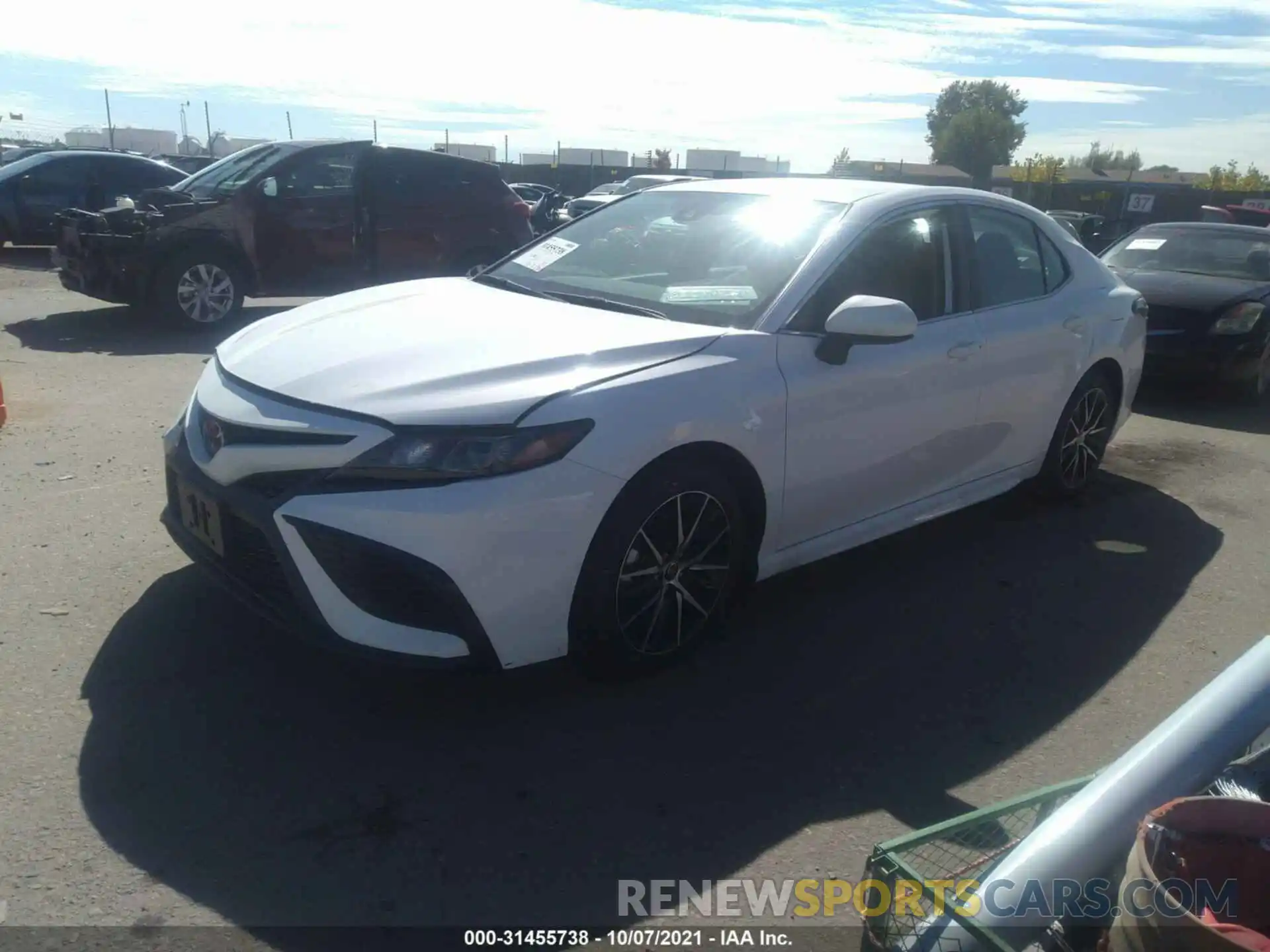 2 Photograph of a damaged car 4T1G11AK5MU588893 TOYOTA CAMRY 2021